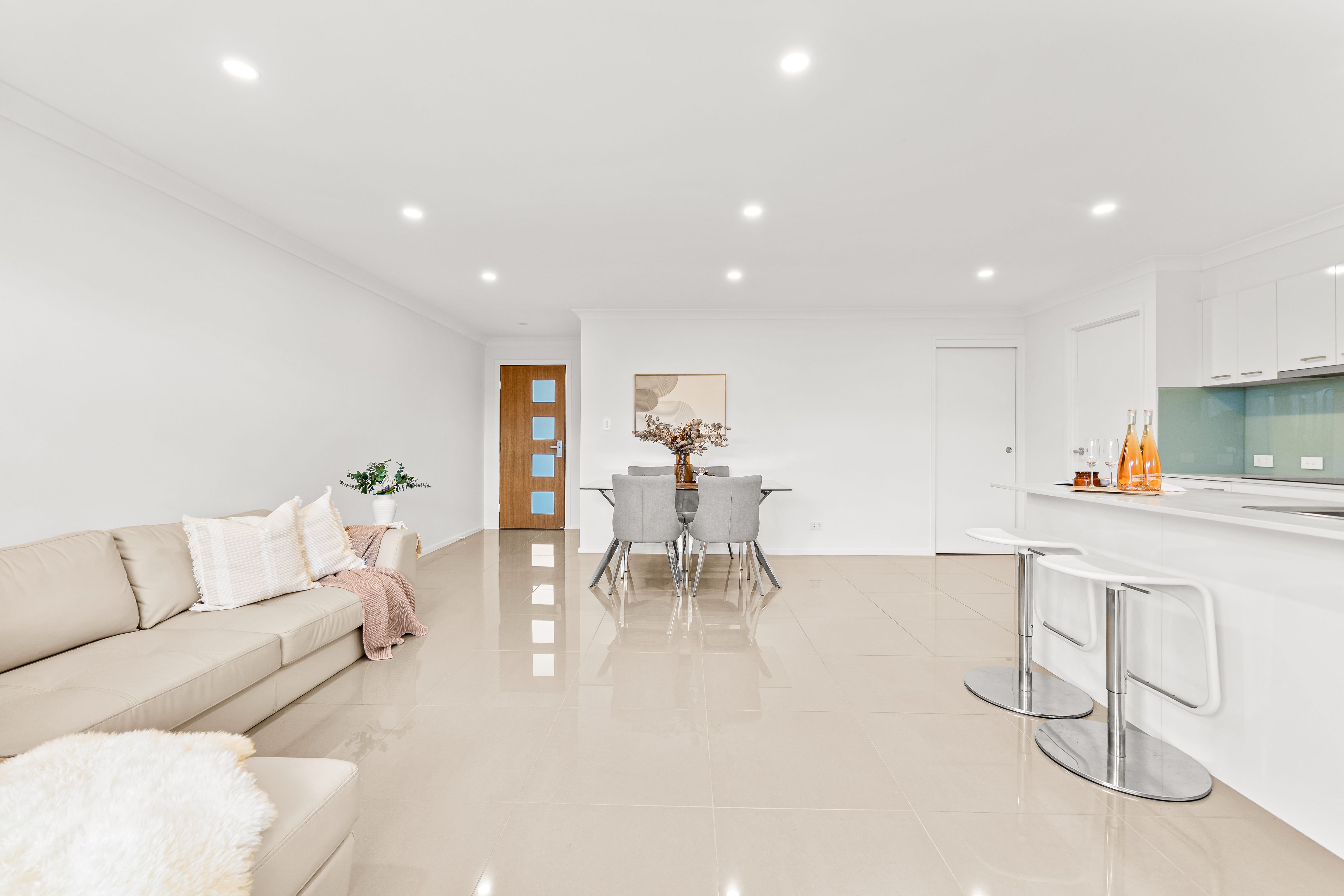 5/380 Benhiam Street — photo 4 of 29