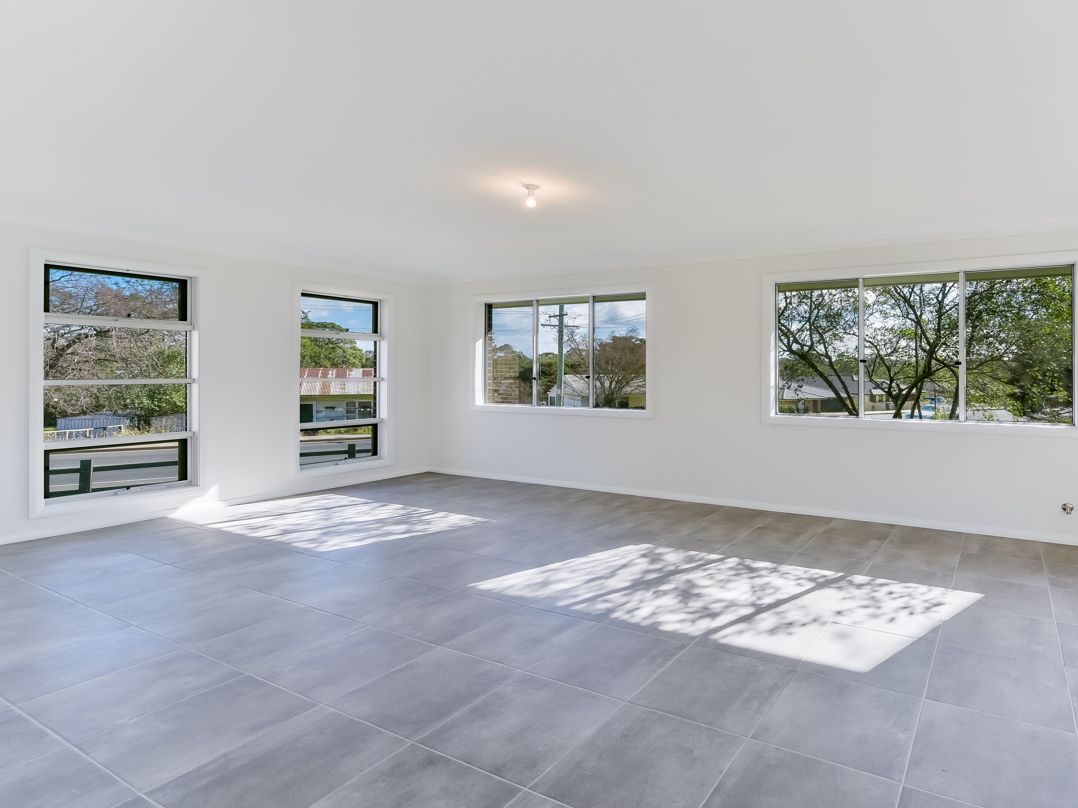 54 Struan Street, Tahmoor, NSW 2573