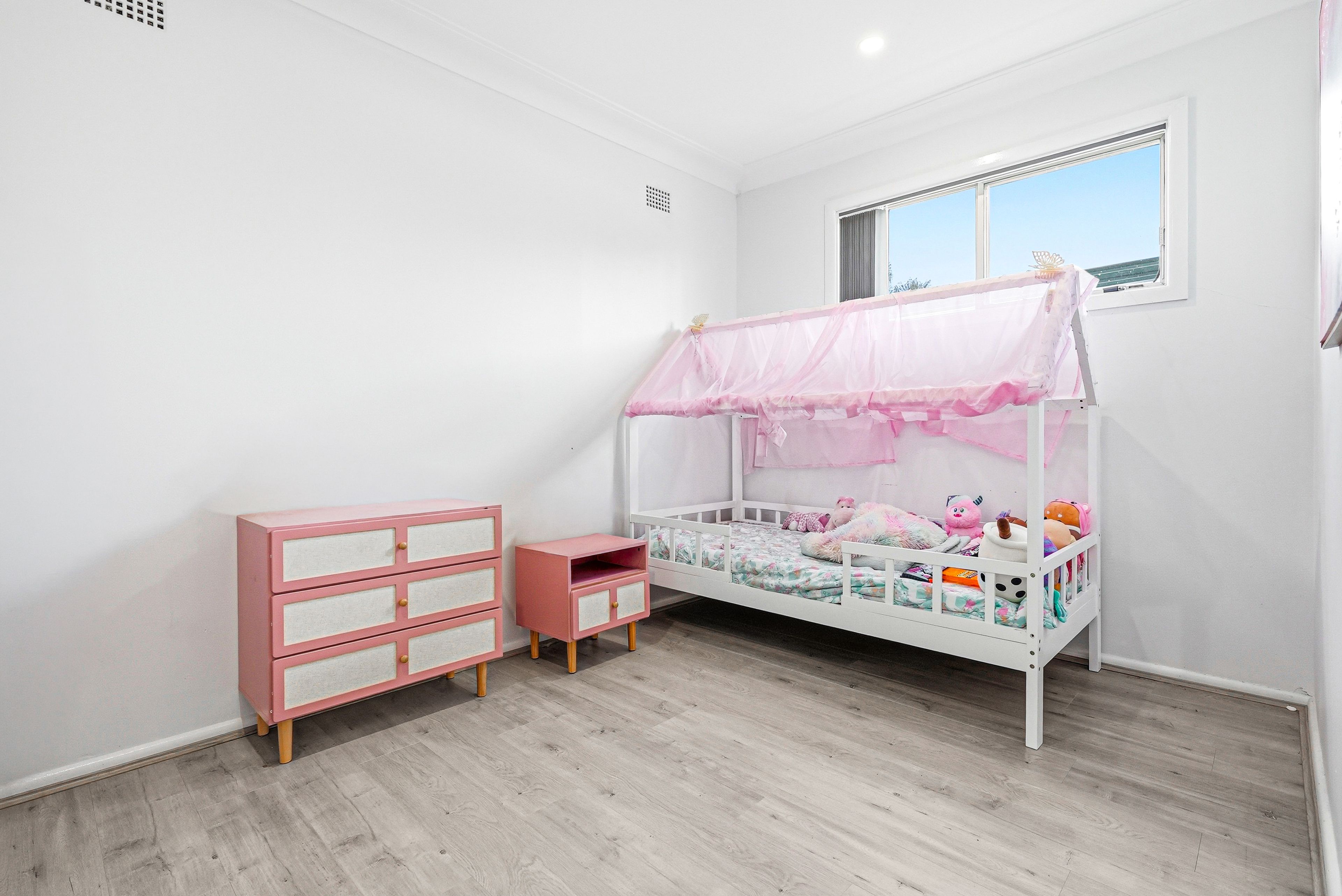 7 Jackaranda Road — photo 9 of 15