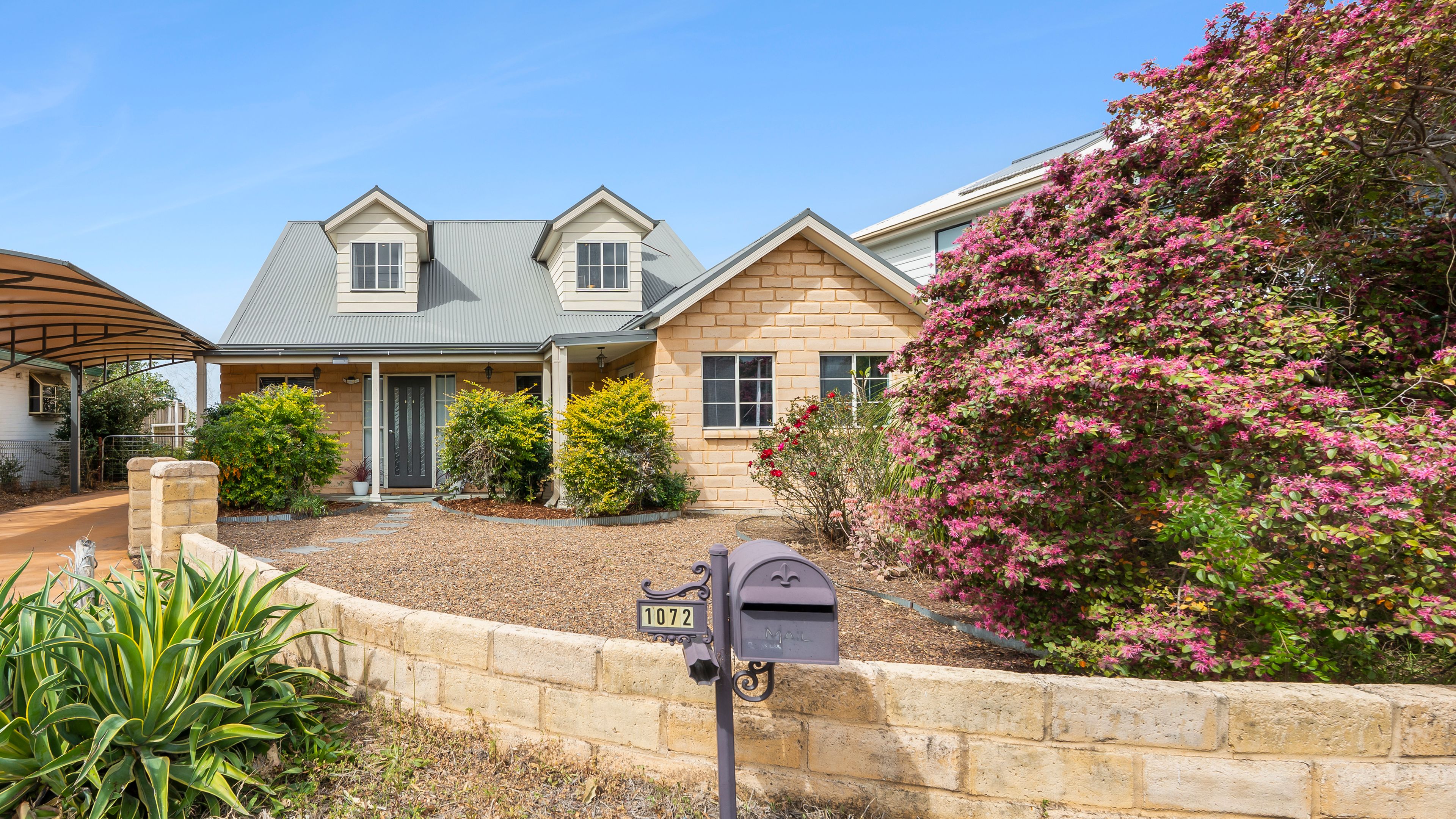 1072 Grose Vale Road — photo from Ray White Kurrajong