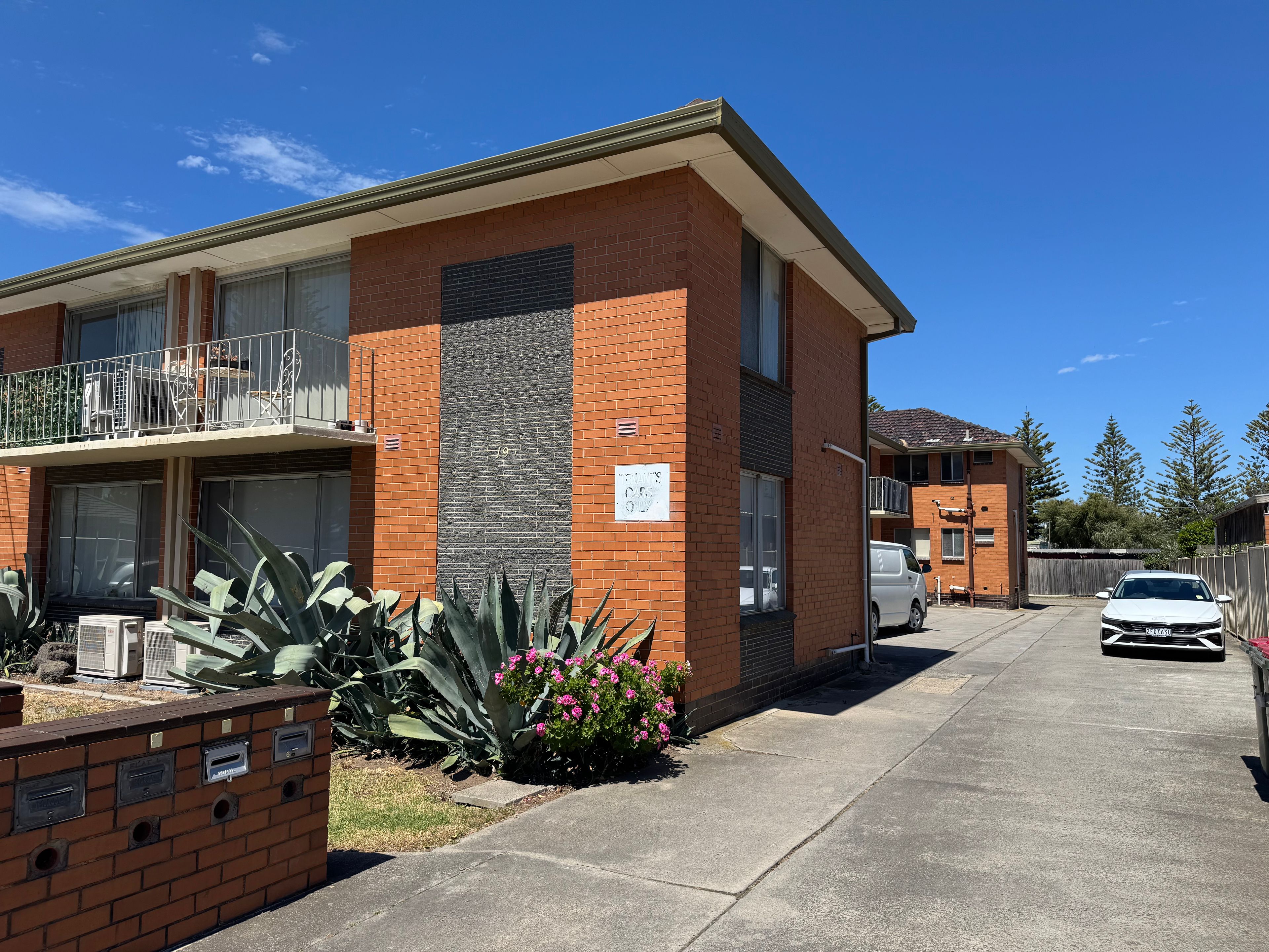 12/196 Queen Street — photo from Ray White Altona