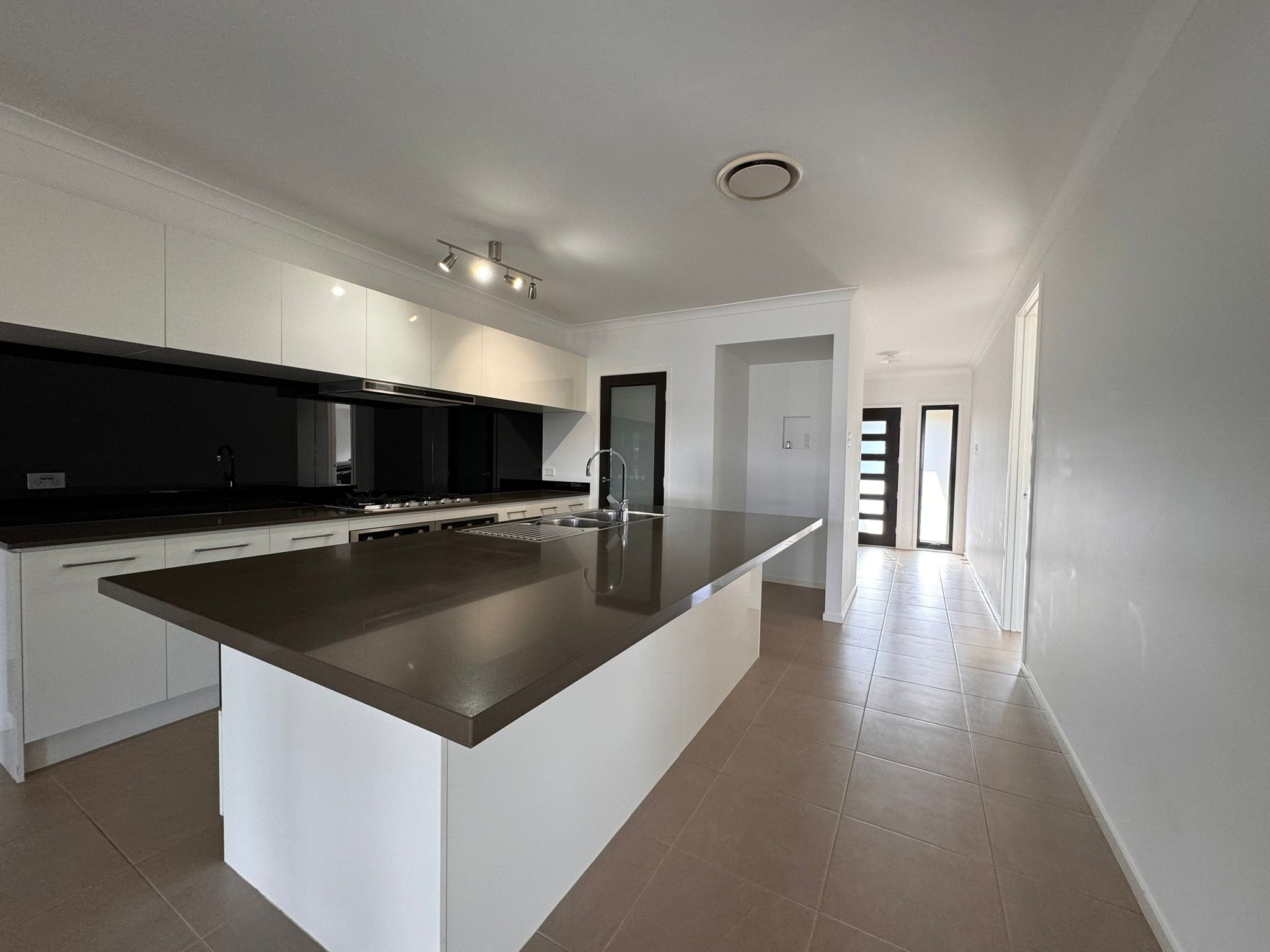 31 Clark Avenue, Glass House Mountains, QLD 4518