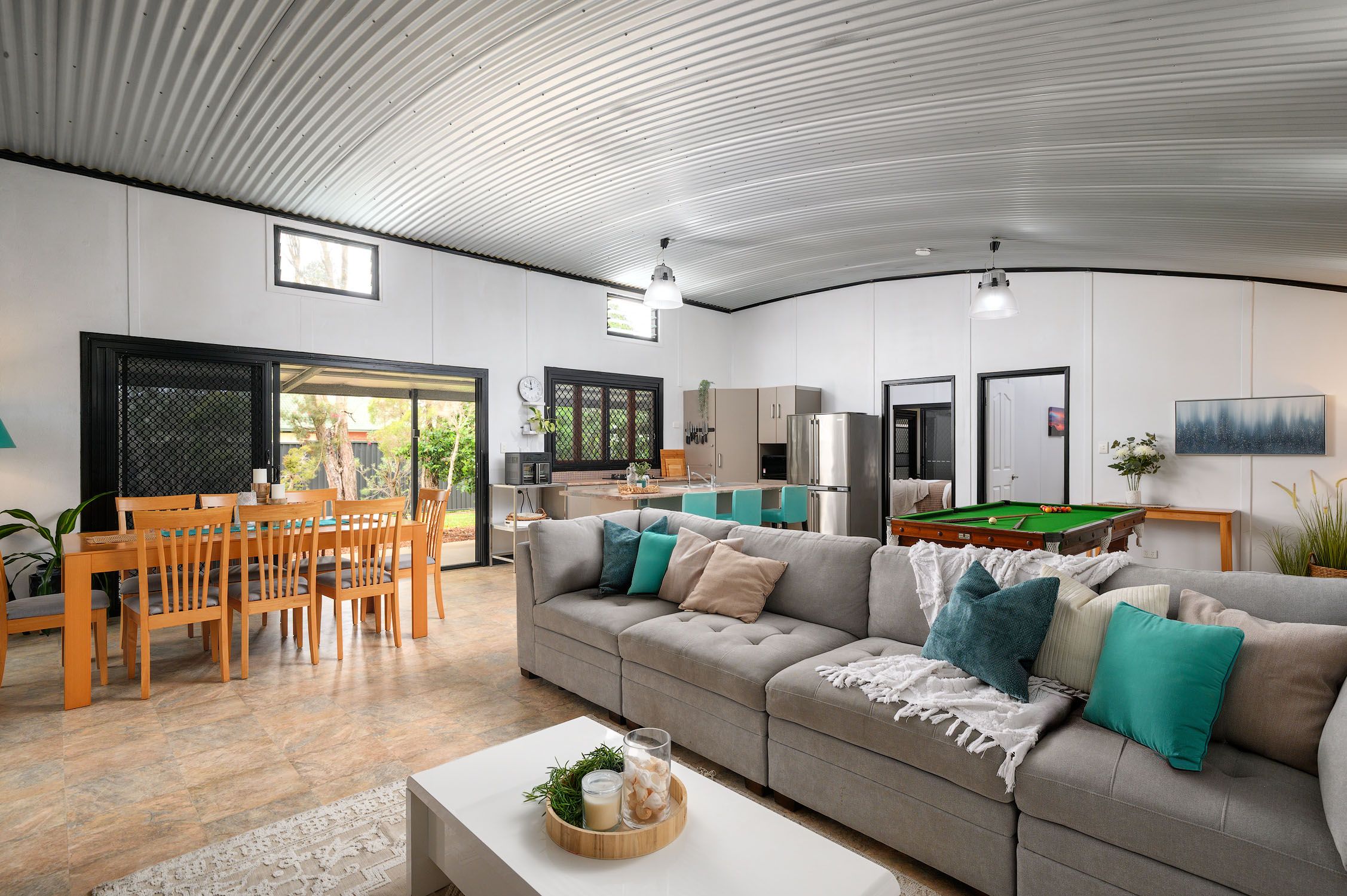 21 Canberra Avenue — photo 4 of 19