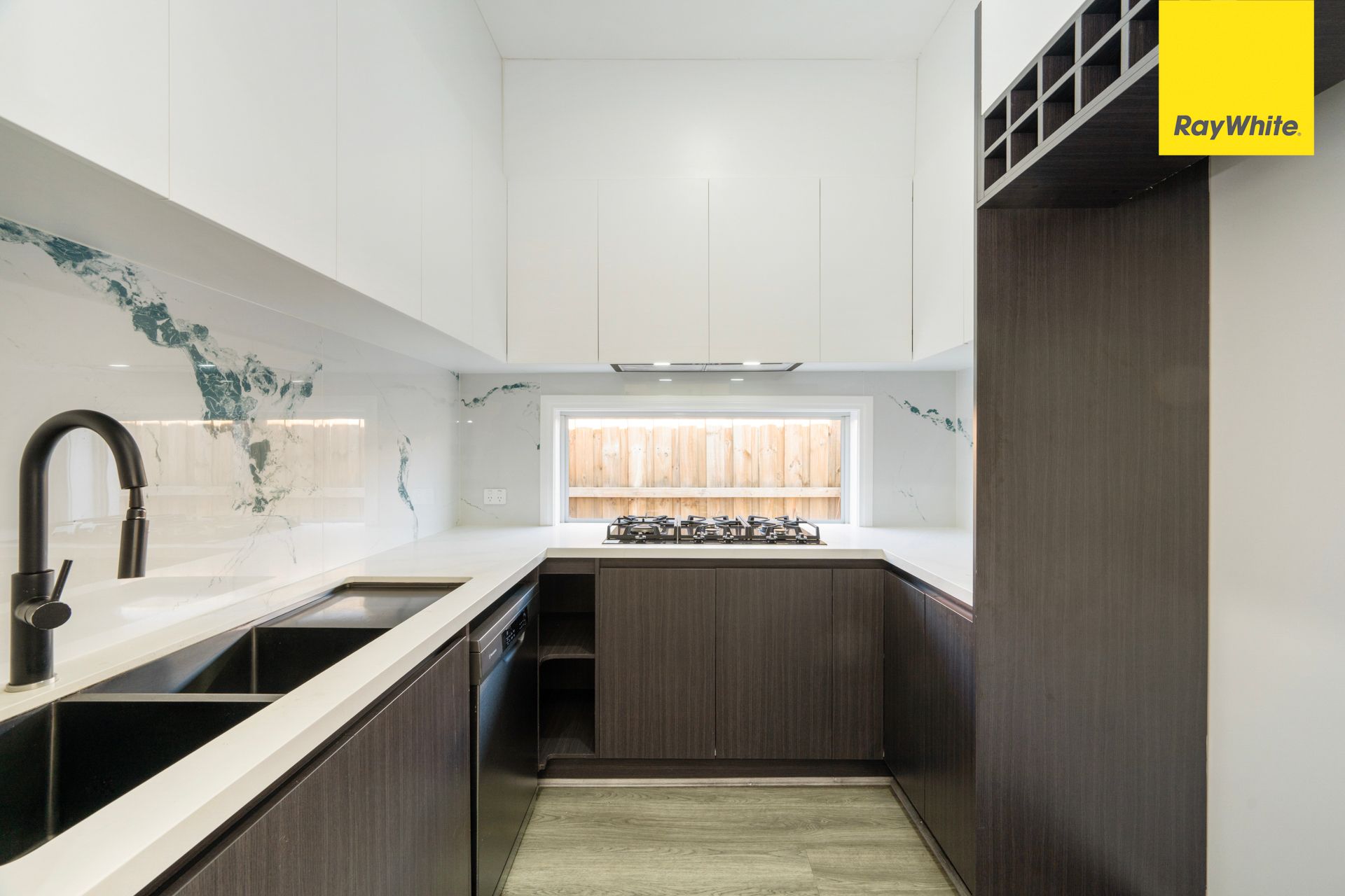 6 Watton Street — photo 10 of 17