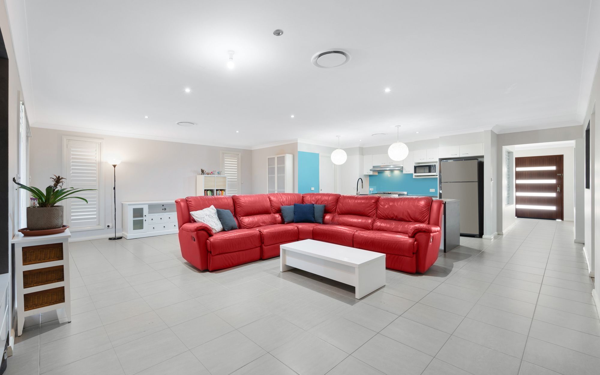 14 Easton Avenue, Spring Farm, NSW 2570