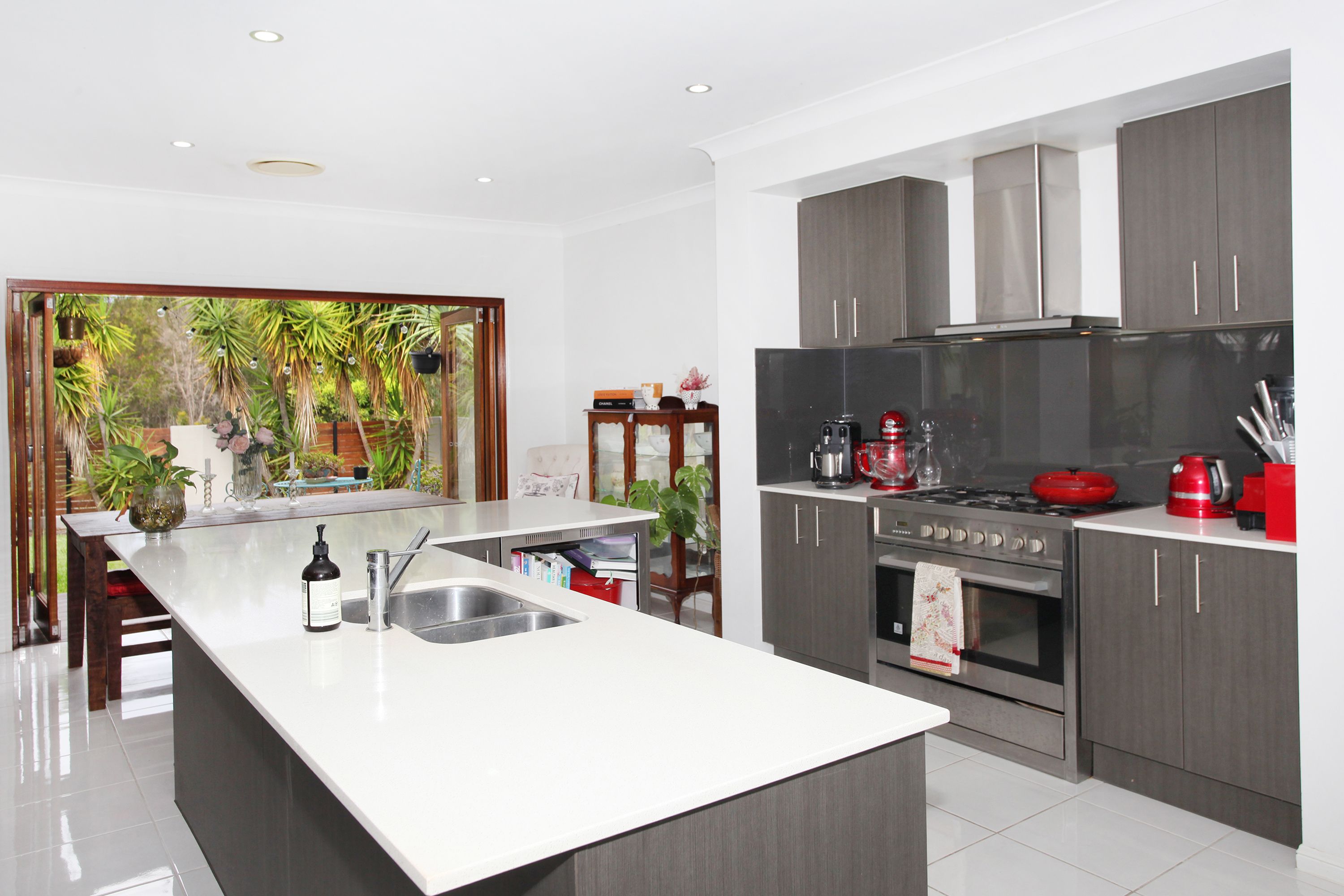 12 Lark Circuit, Mountain Creek, QLD 4557