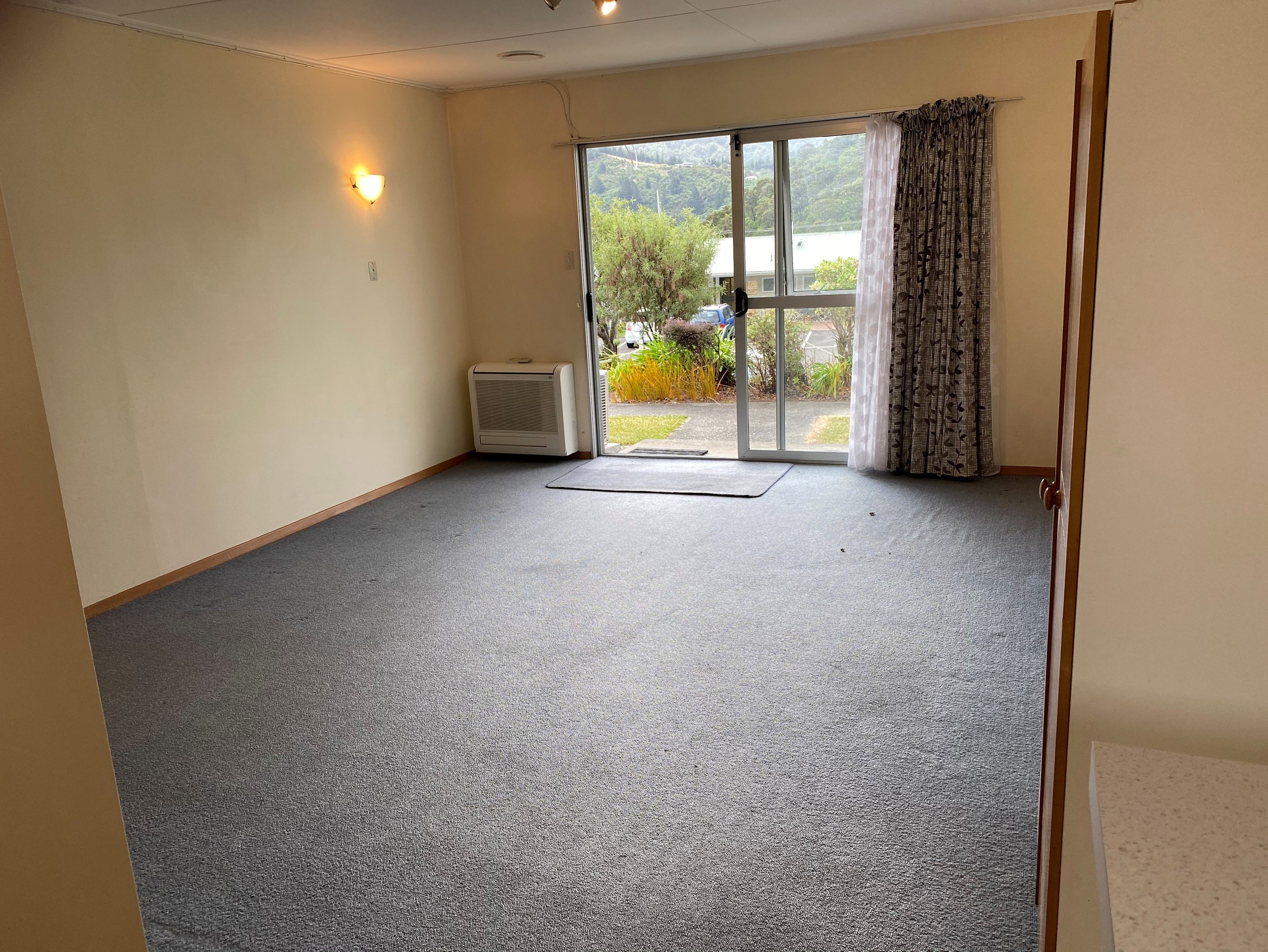 2/4 Rutland Street, Picton, Marlborough District