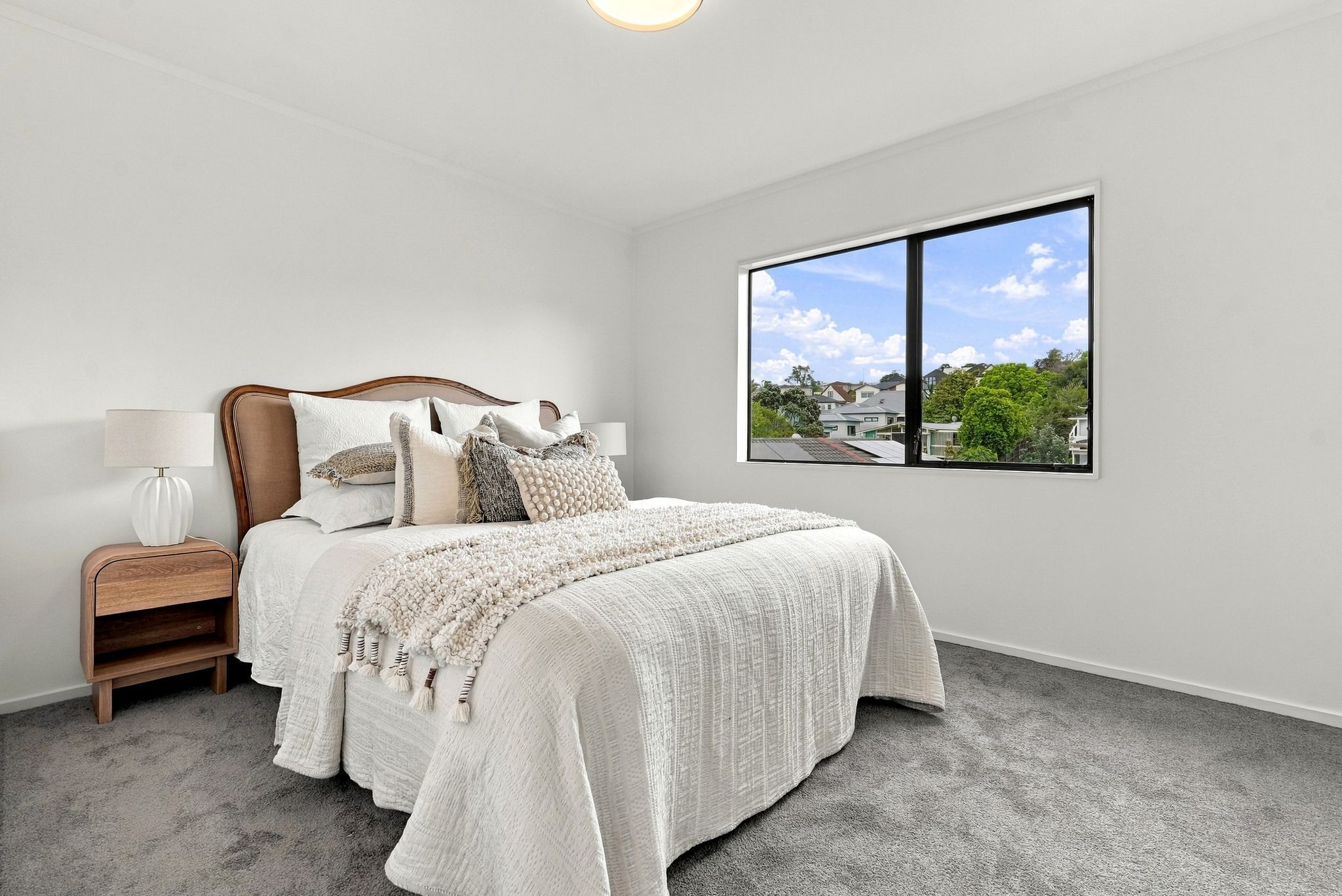 2/53 Lavery Place, Sunnynook, North Shore City
