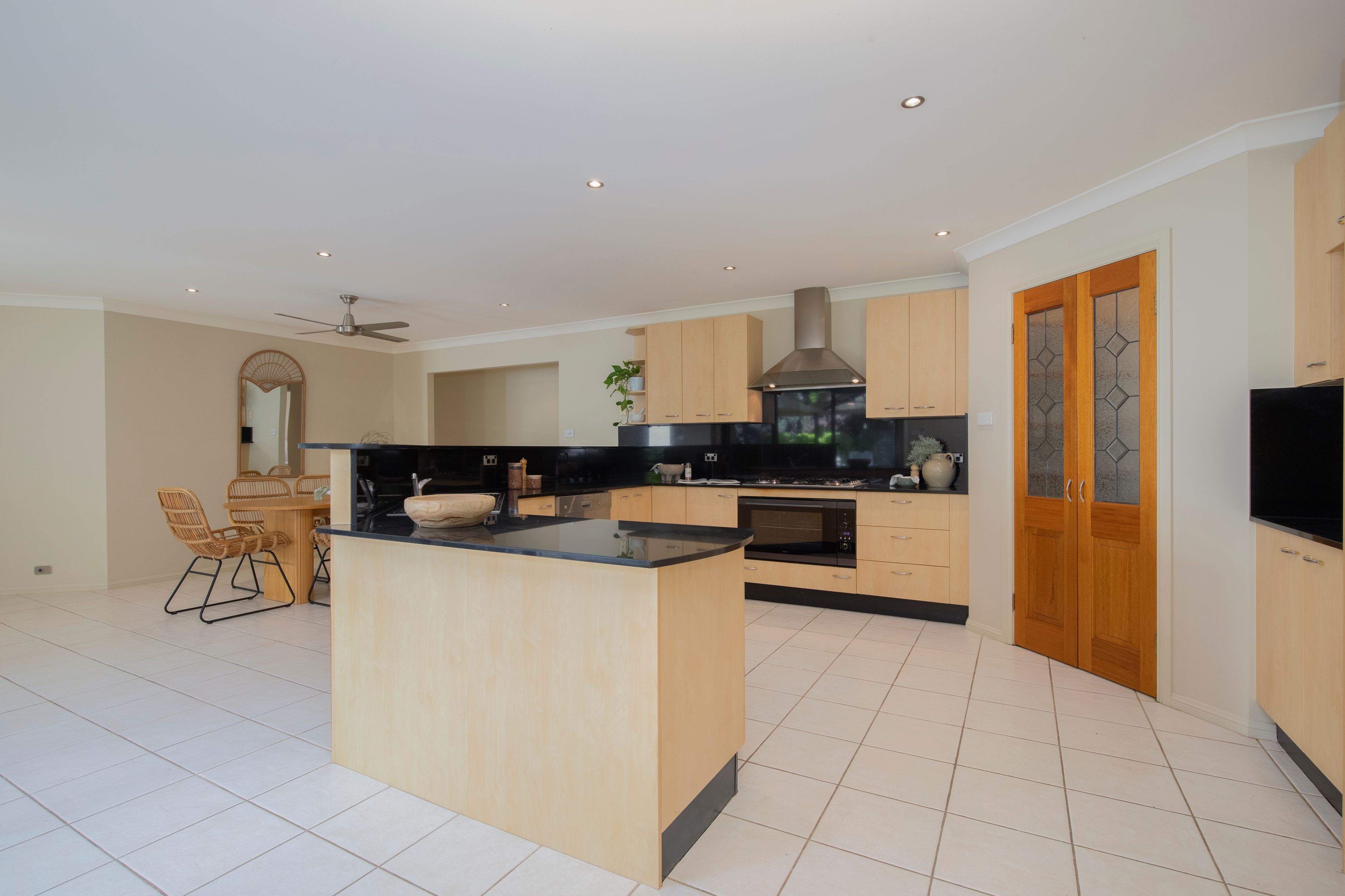 43 Cupania Crescent — photo 5 of 15