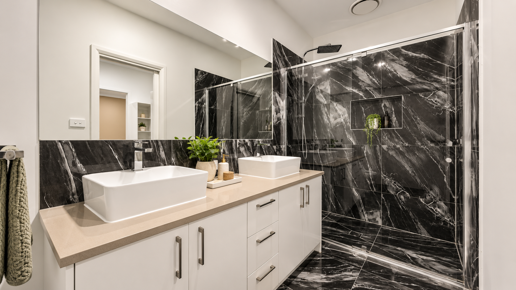 21 Muttonwood Crescent — photo 13 of 16
