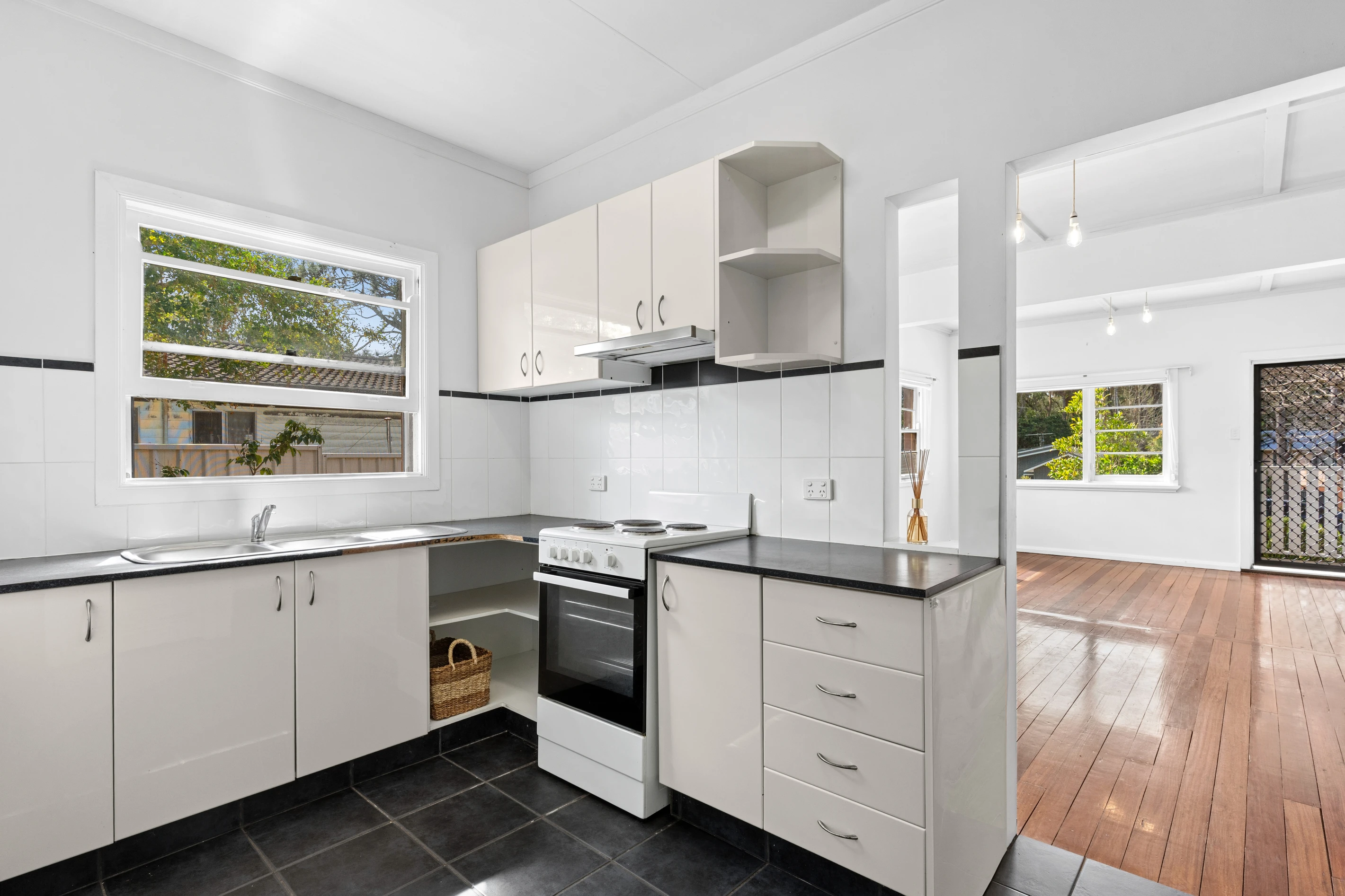 14 Palomar Parade, Toukley, NSW 2263