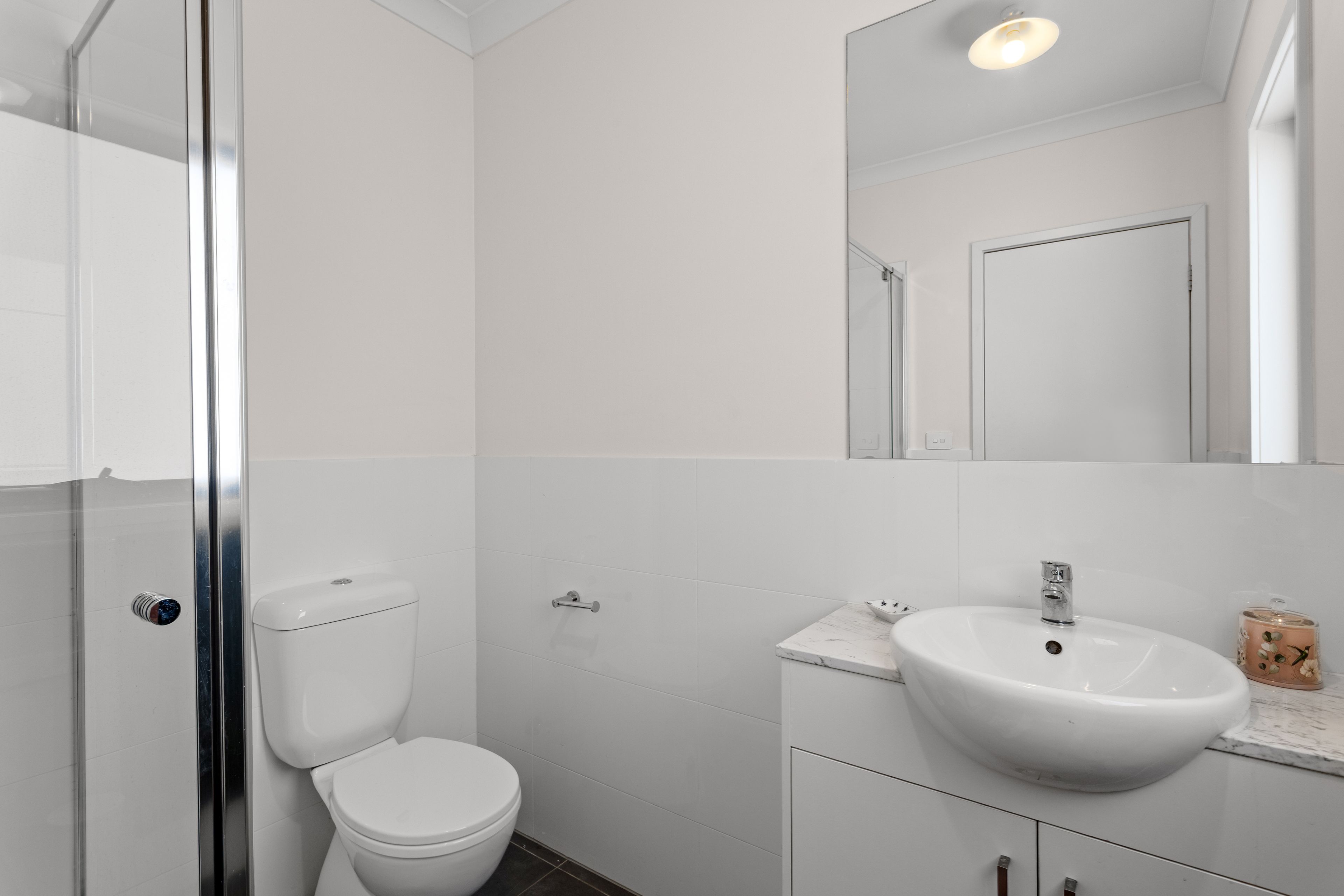 4 Hotelier Court — photo 8 of 15