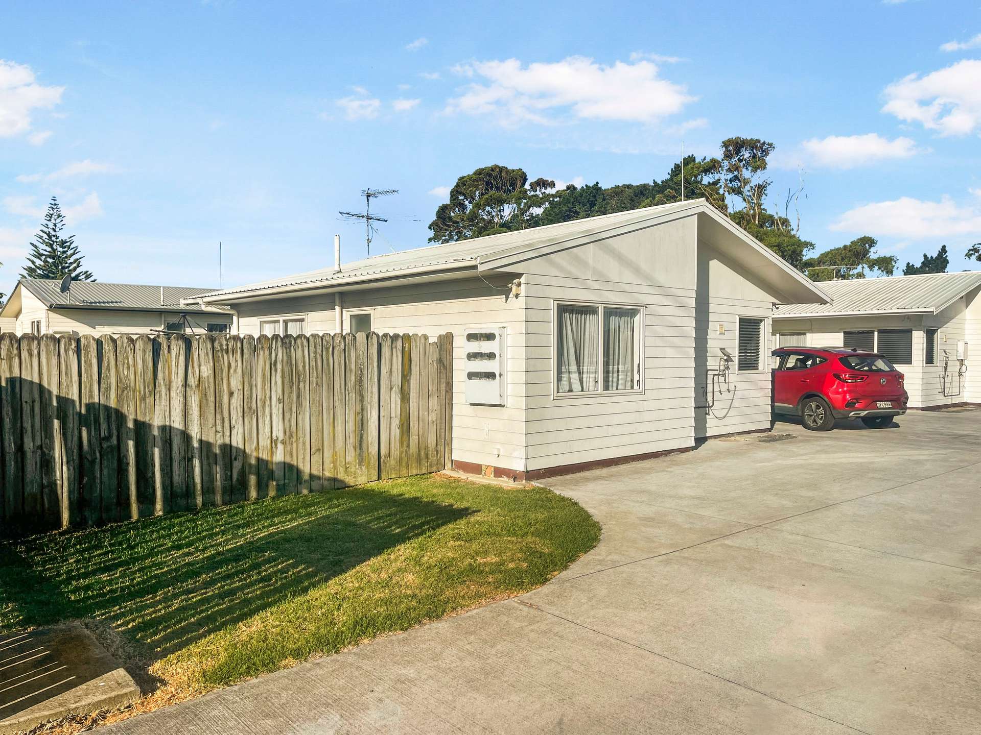 2/65 Panorama Road photo 0