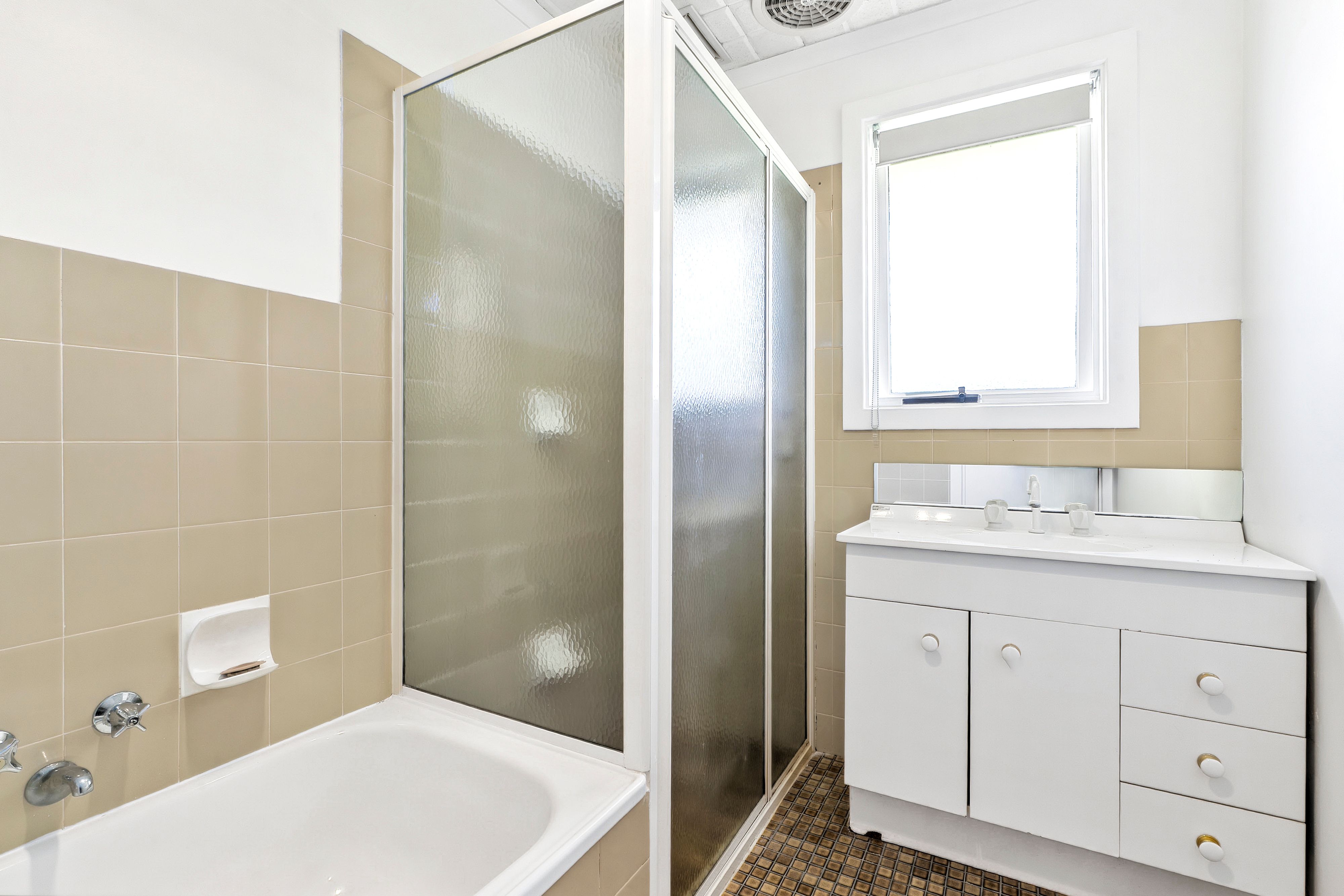 12 Taylor Street — photo 6 of 10