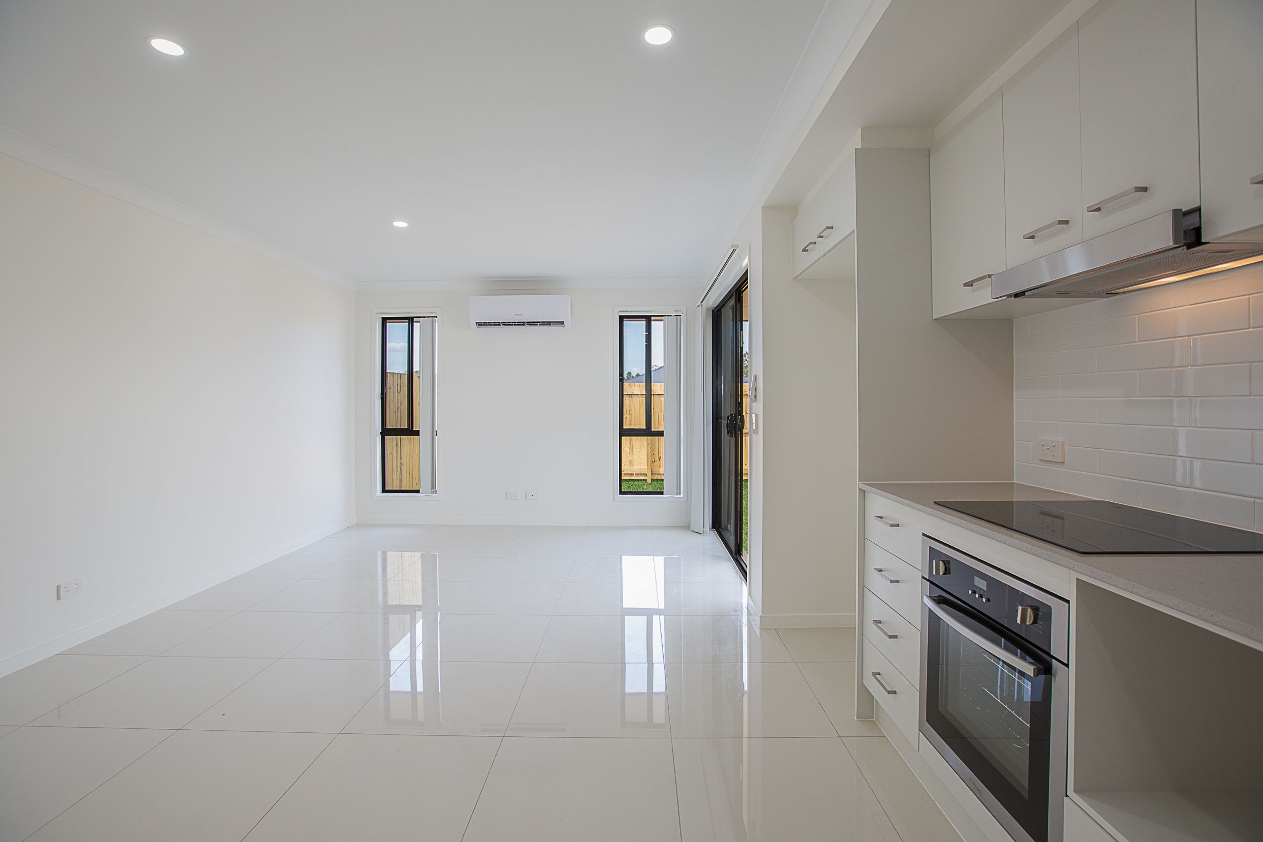 2/3 Baird Circuit, Redbank Plains, QLD 4301