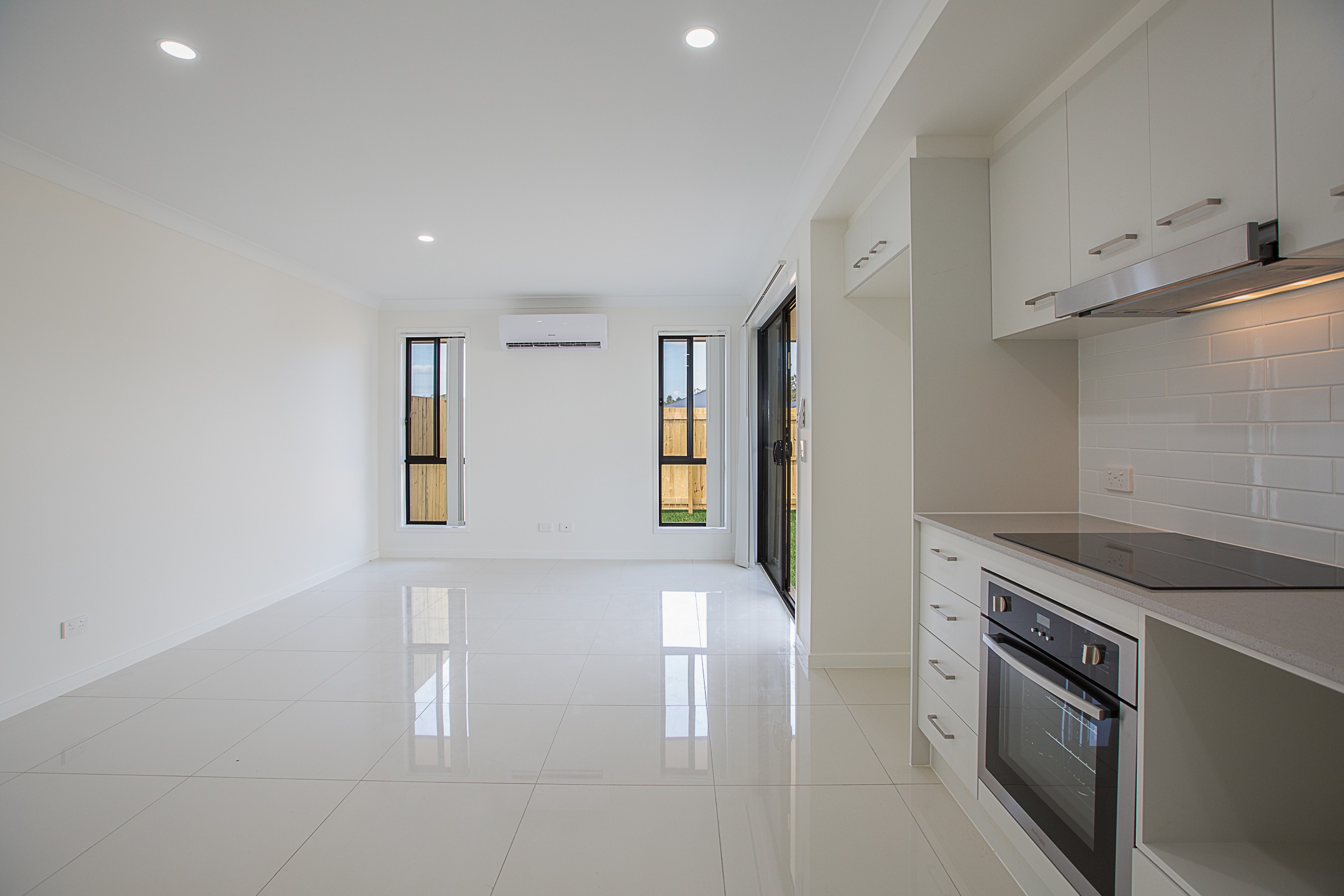 2/3 Baird Circuit, Redbank Plains, QLD 4301