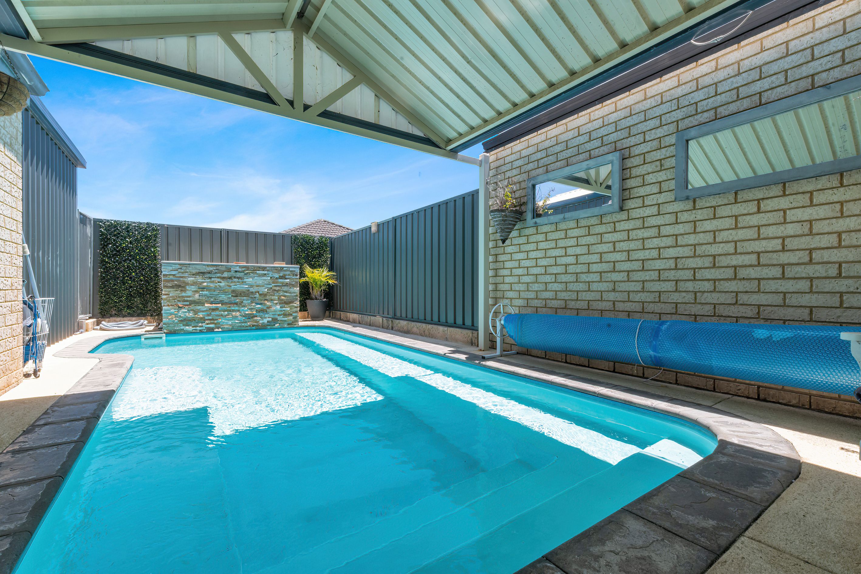 8 Honeysuckle Mews — photo from Ray White Rockingham Baldivis