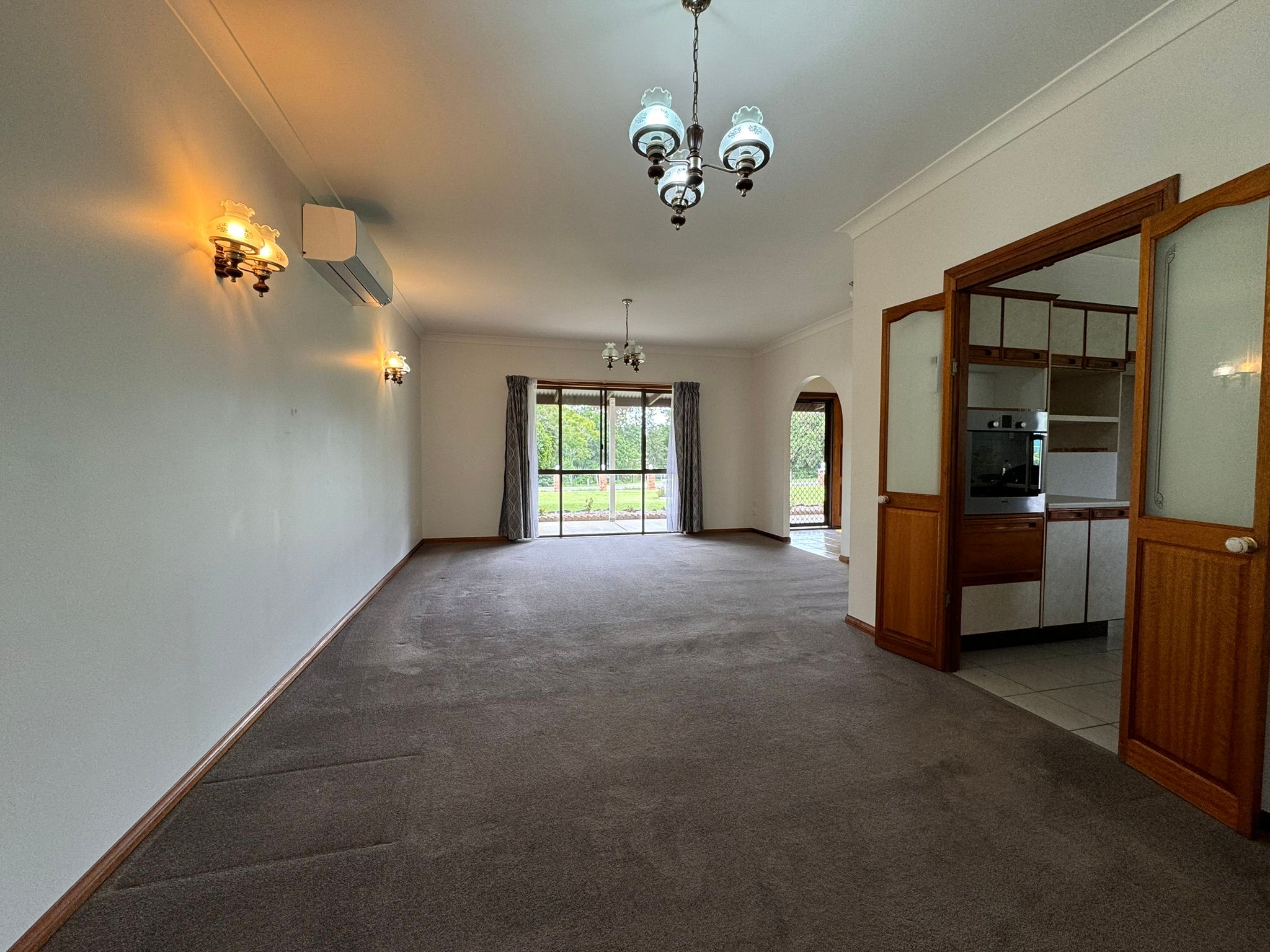 Glass House Mountains, QLD 4518