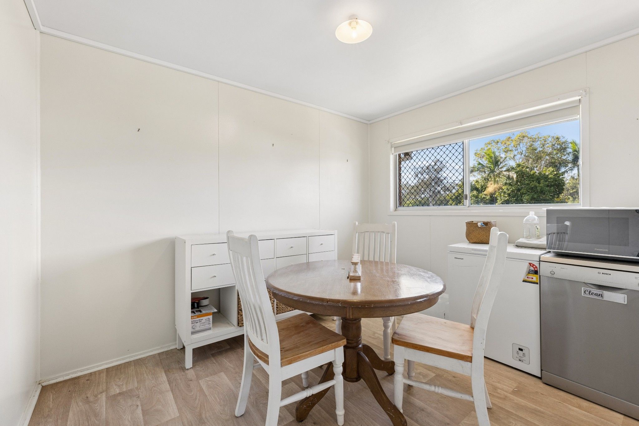 32 Nanbaree Drive — photo 9 of 19