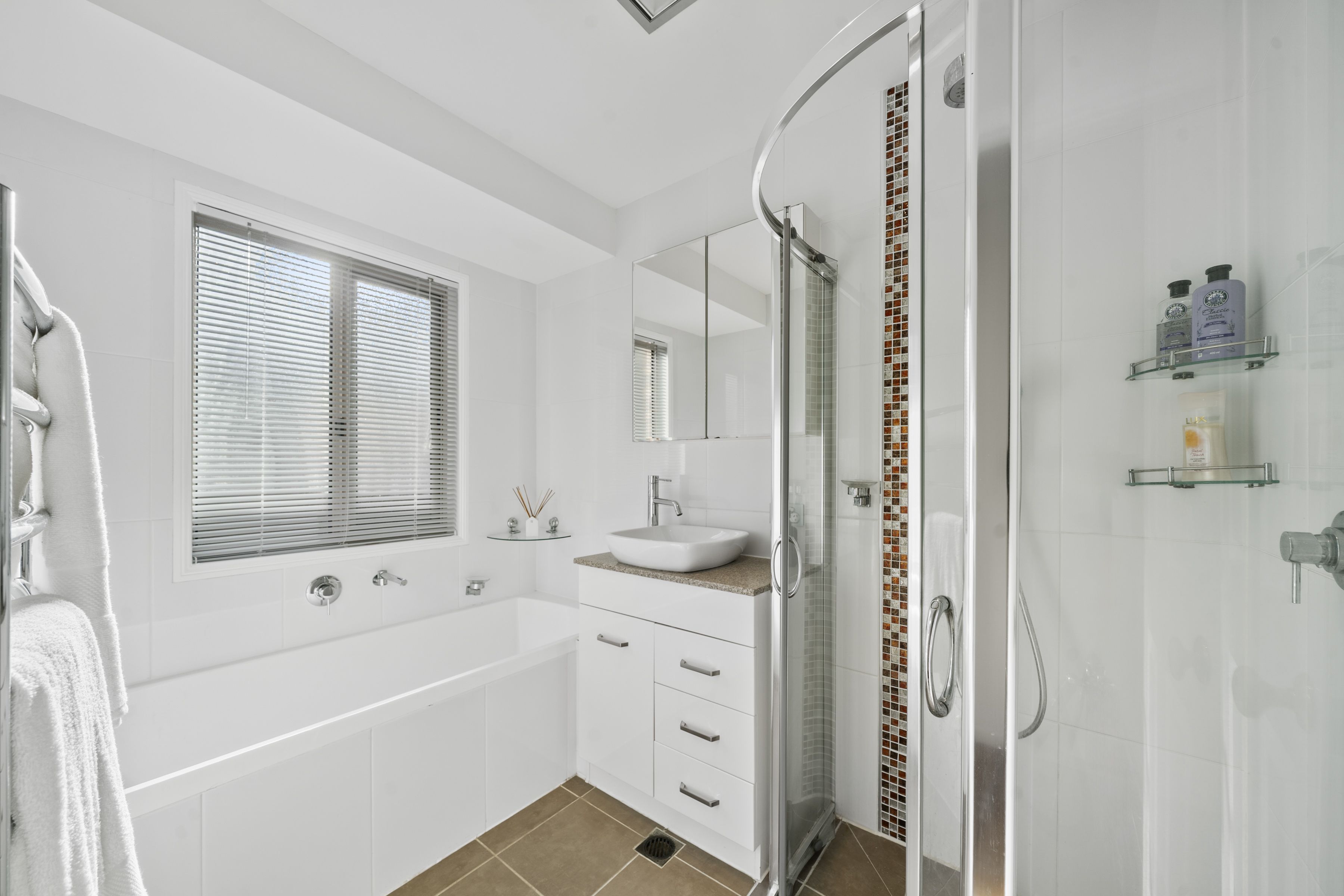 35 Hanover Drive — photo 10 of 17