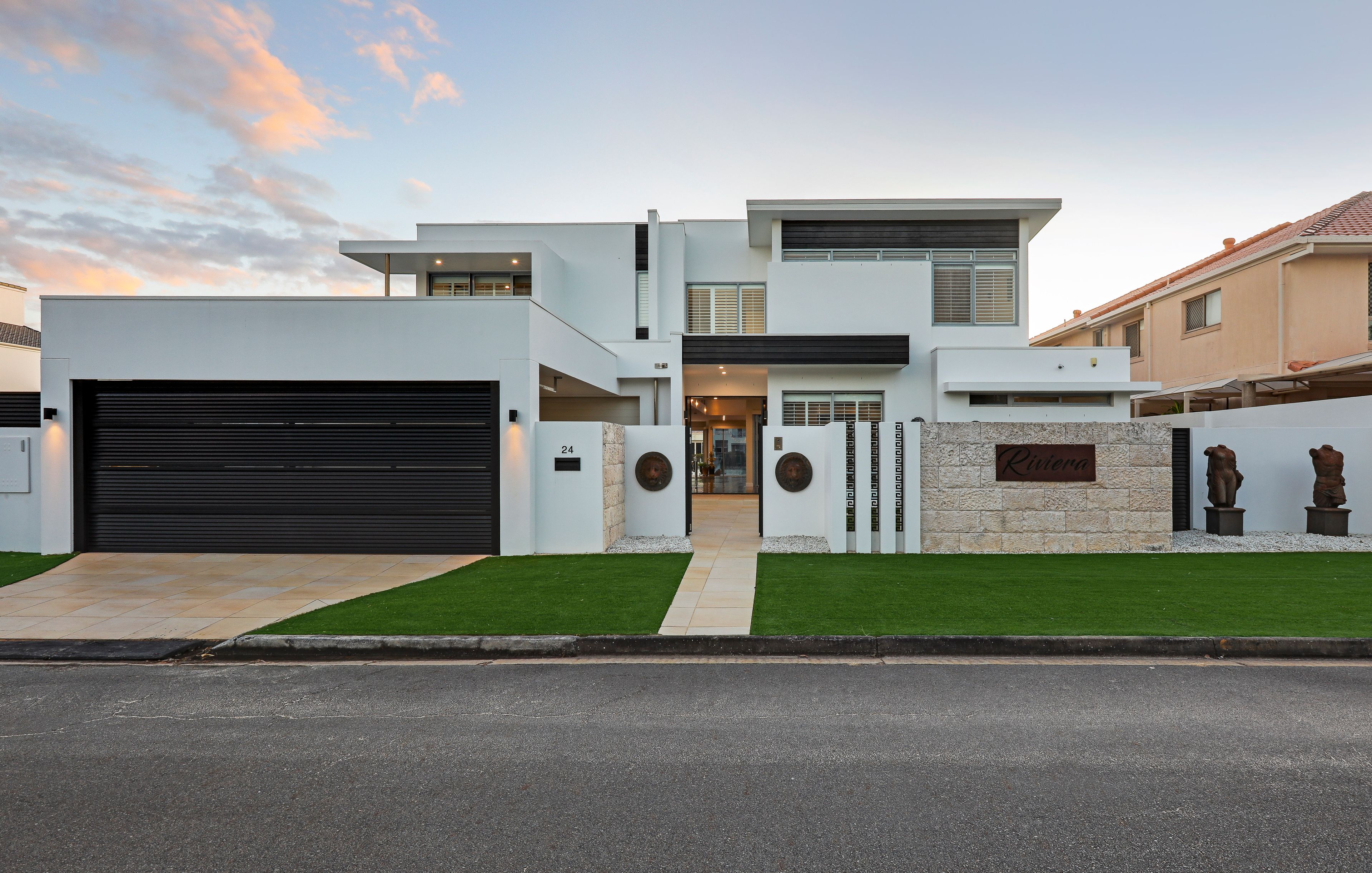 24 Norseman Court, SURFERS PARADISE, QLD 4217