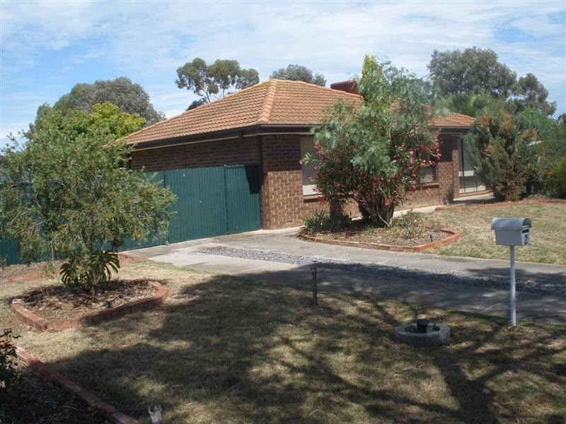 2 Zeta Court, Parafield Gardens, SA 5107