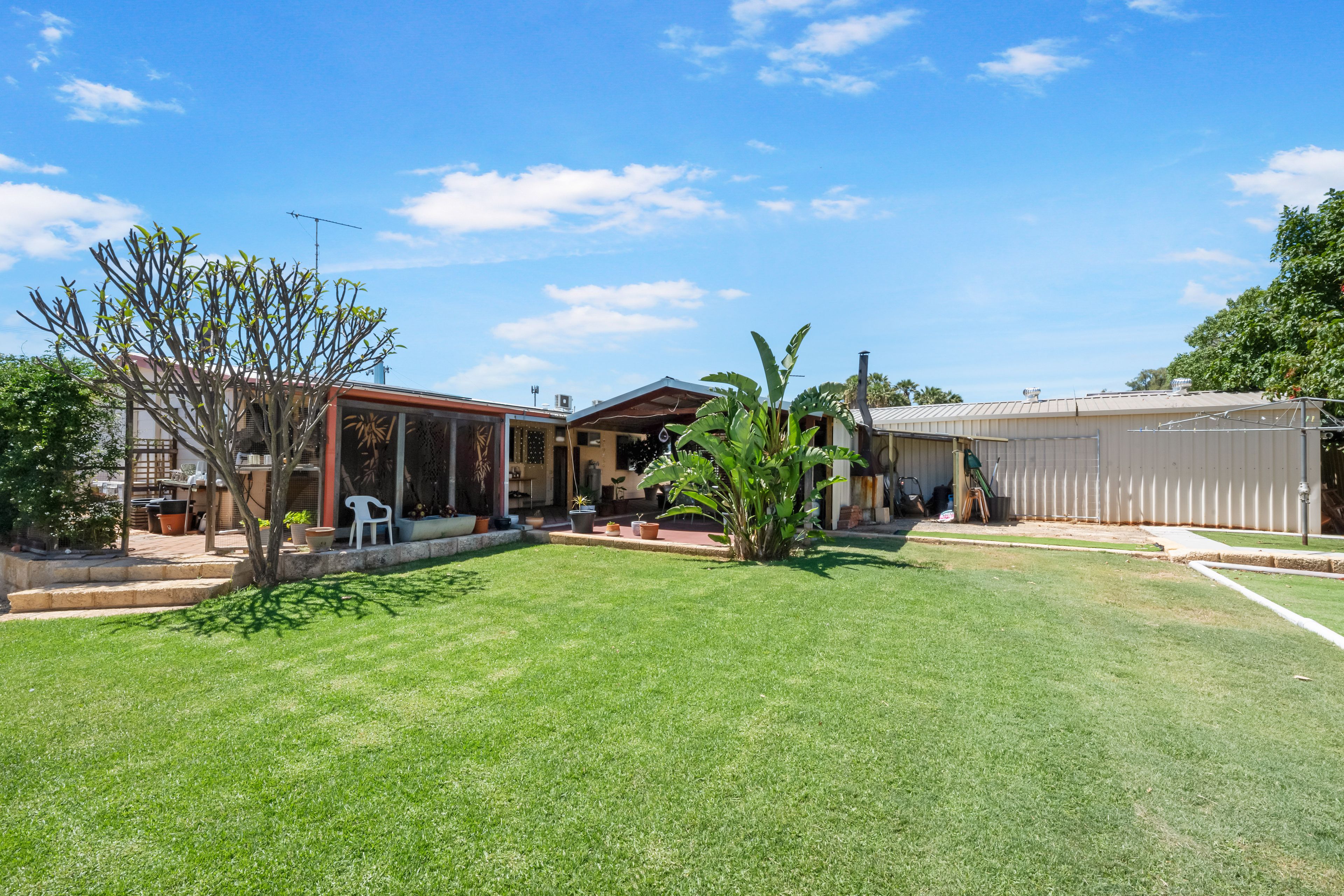 3 Victoria Road, Mingenew WA 6522