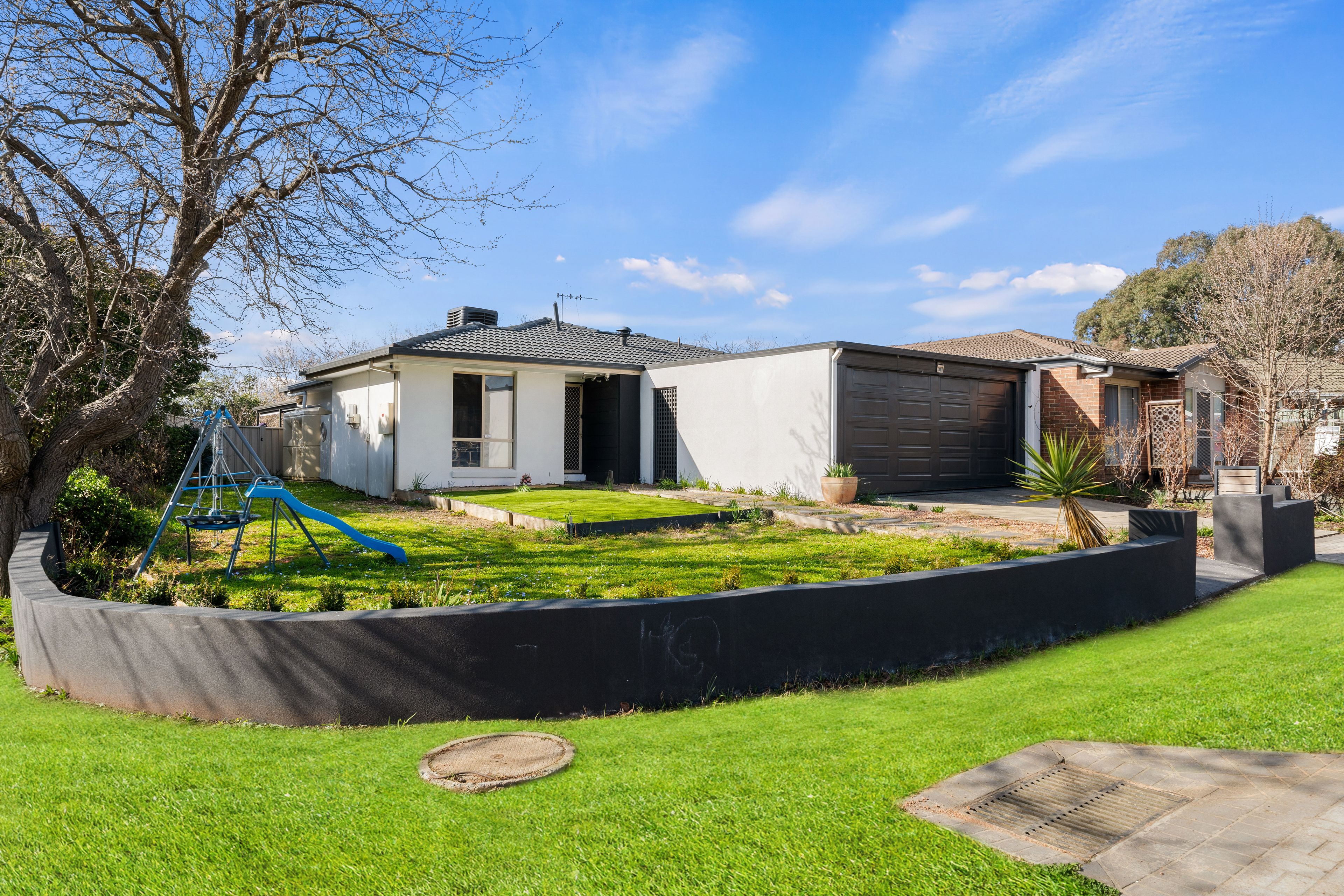 33 Thornhill Crescent, Dunlop, ACT 2615