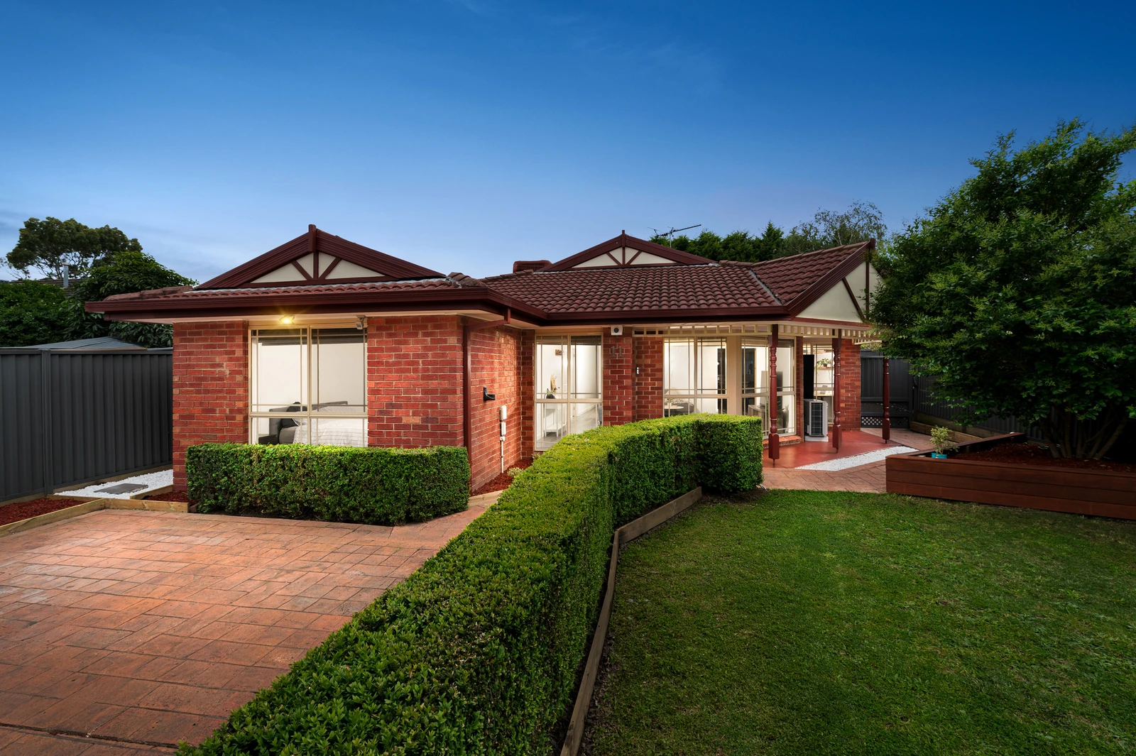 11 John Ryan Drive, South Morang, VIC 3752