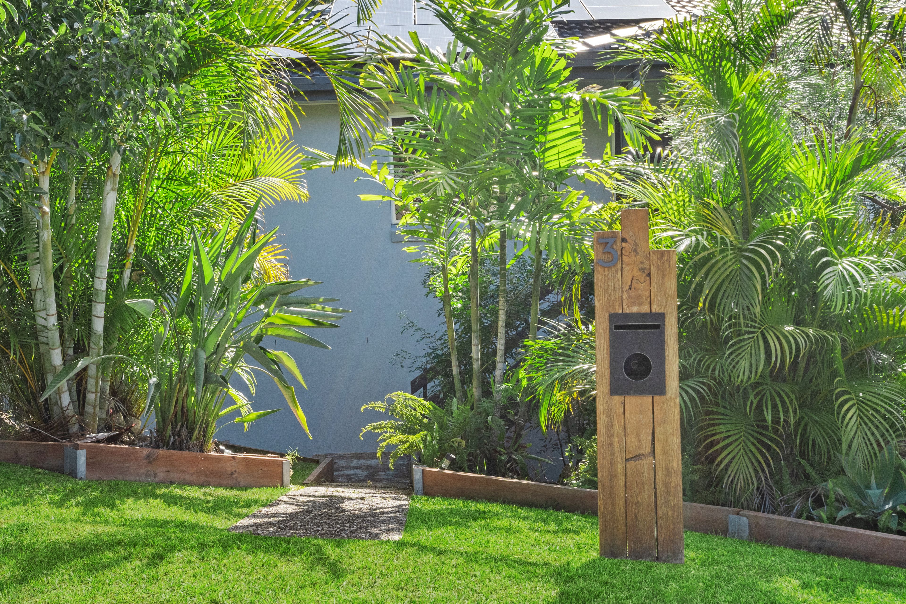 3 Nyora Street, Everton Hills, QLD 4053