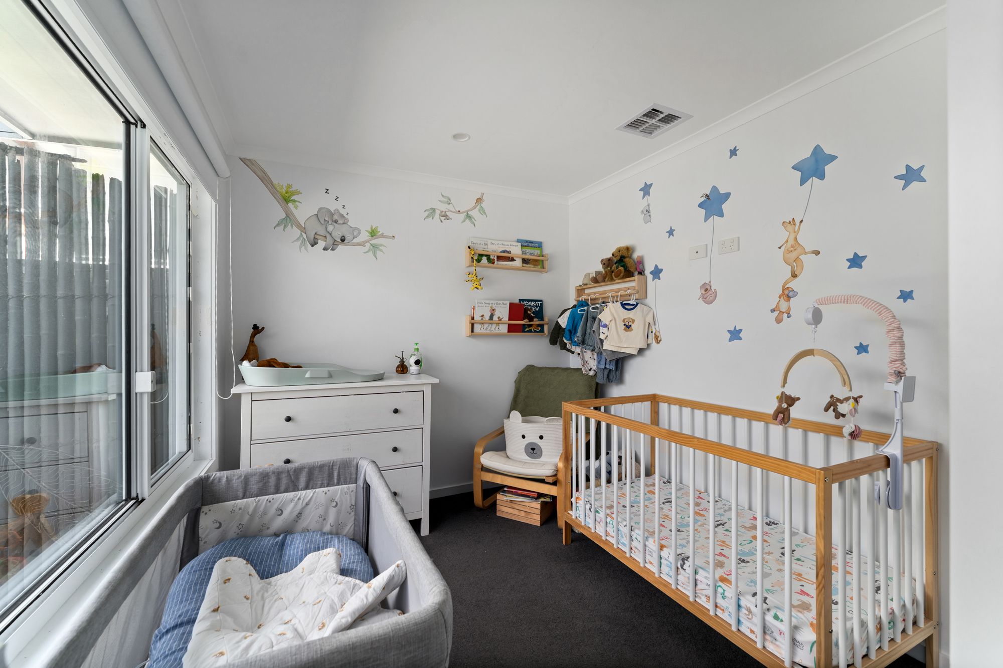27 Yarra Street — photo 16 of 23