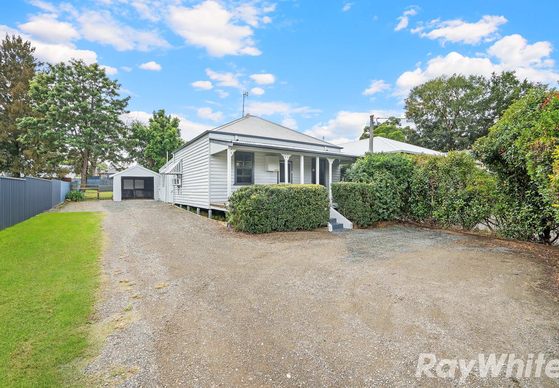 95 New England Highway, Greta, NSW 2334