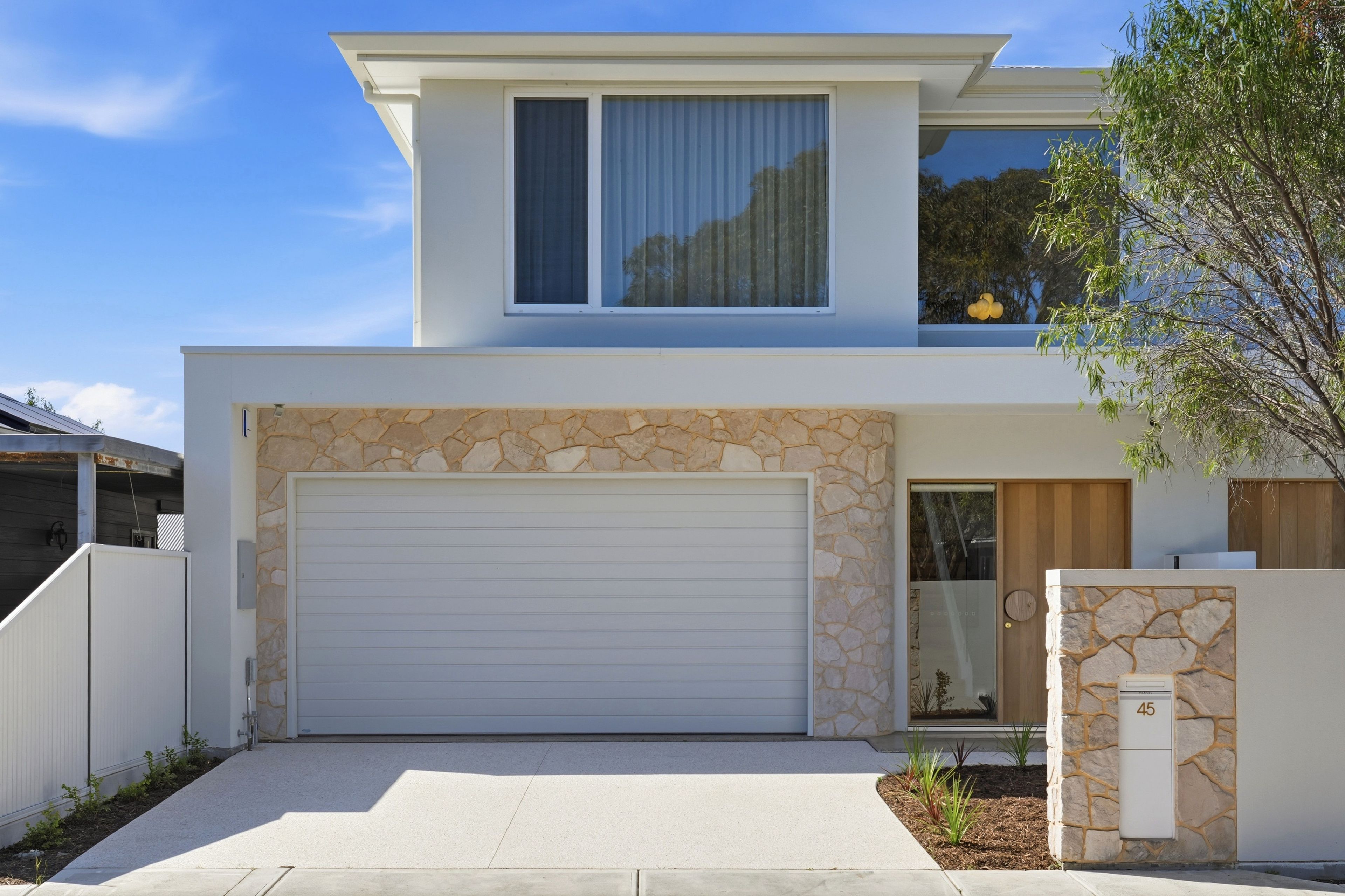 45 Gordon Street — photo from Ray White Semaphore
