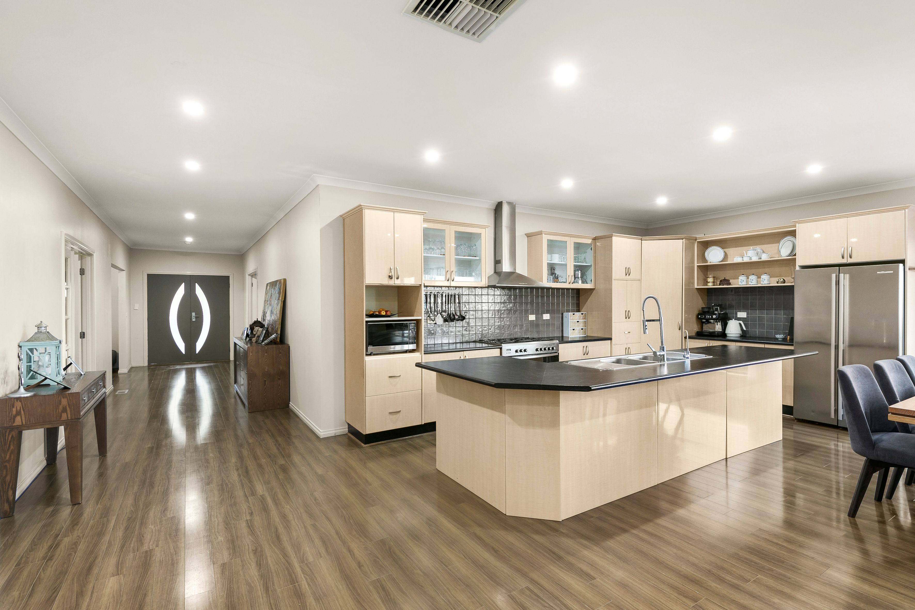 7 Helmsdale Crescent, Greenvale, VIC 3059
