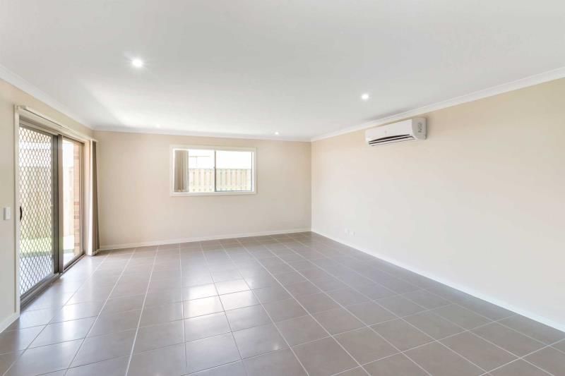 4 Penfolds Close, Pimpama, QLD 4209