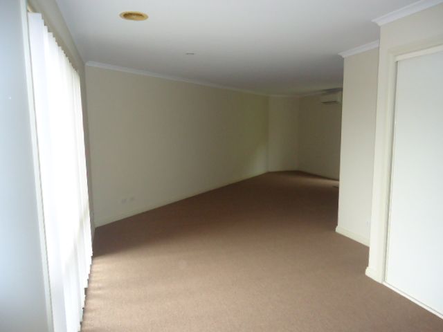 4/16-18 Edgewood Road, Dandenong, VIC 3175