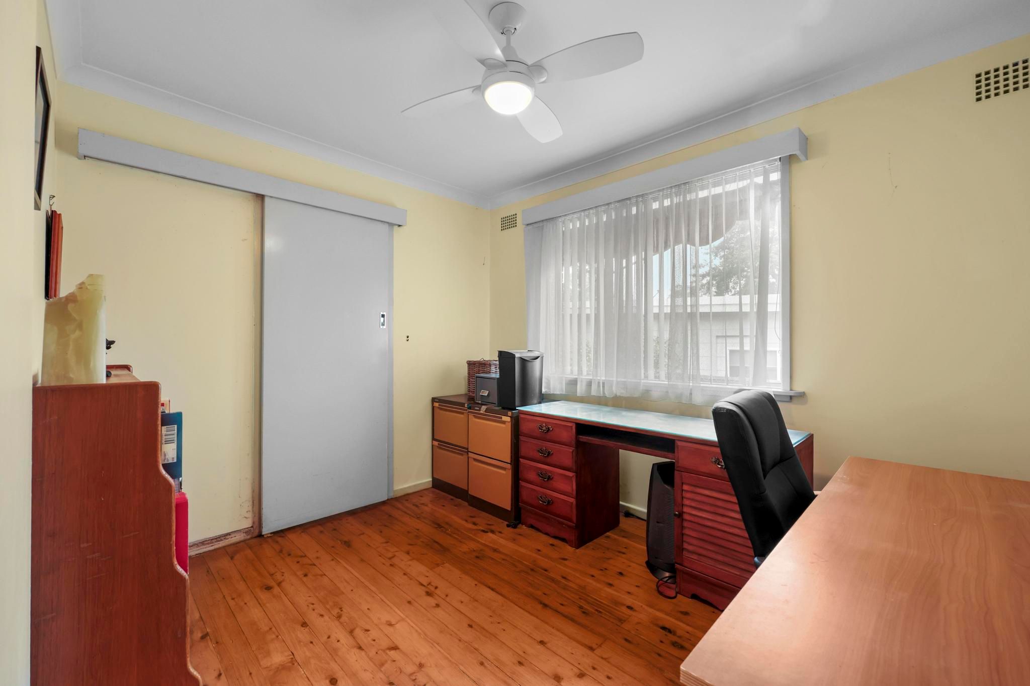 2 Kerrie Crescent, Peakhurst, NSW
