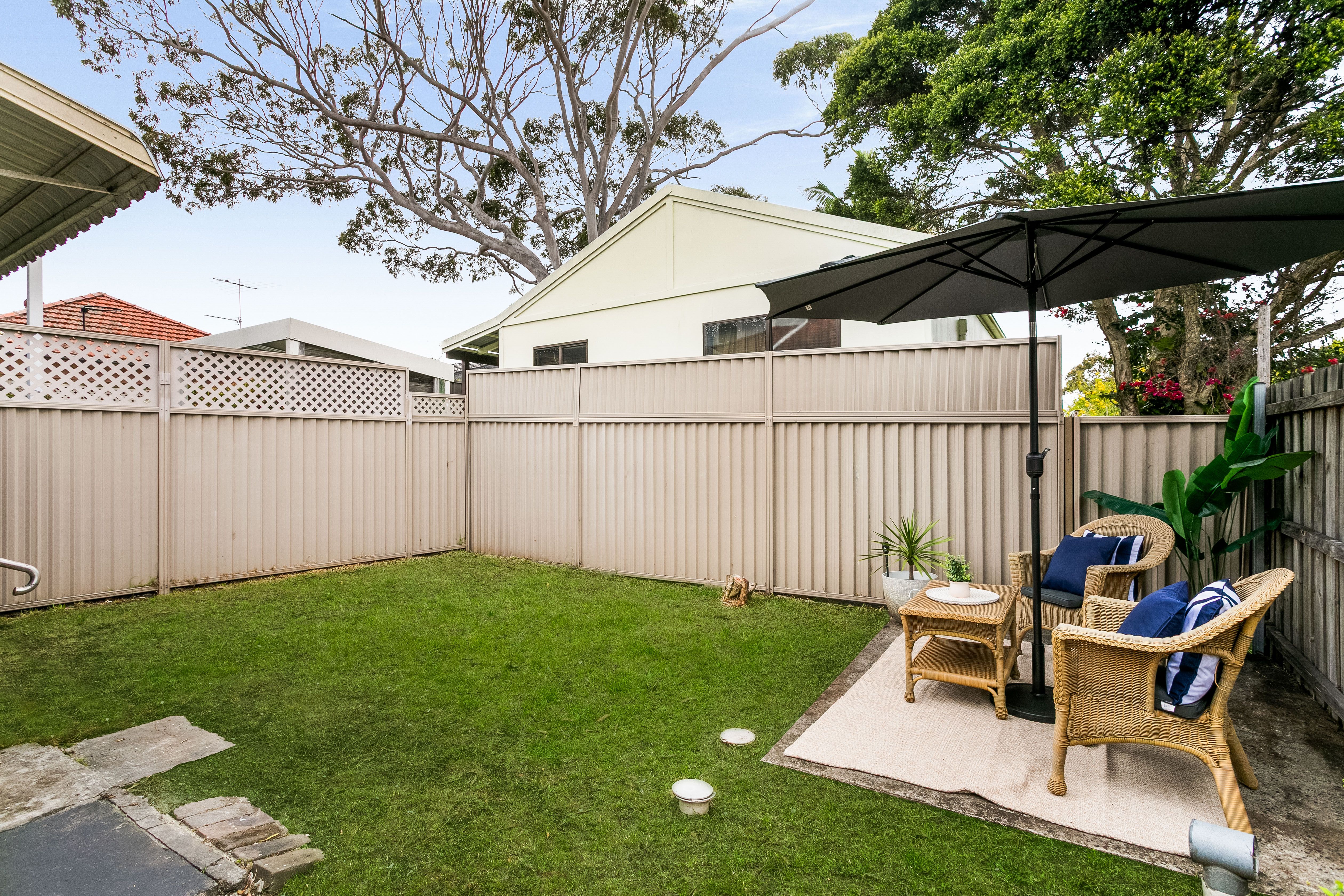 35 Apsley Avenue — photo 11 of 12