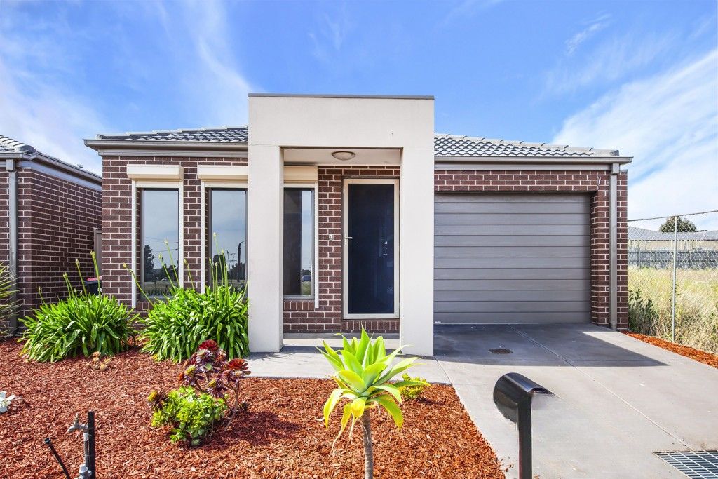 44 Lady Penrhyn Drive, HARKNESS, VIC 3337