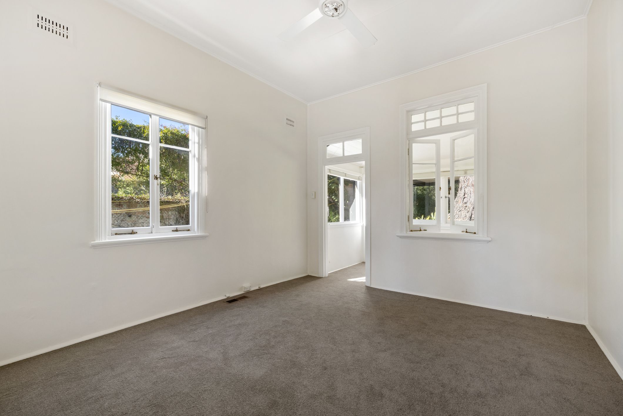 16 Burns Road — photo 5 of 8