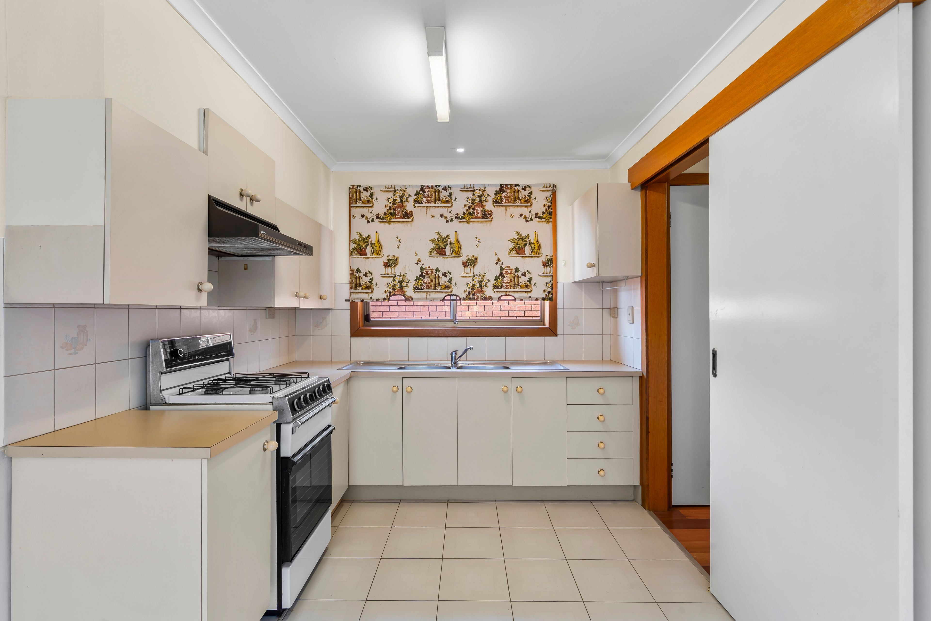 1/16 Mcdonald Street — photo 5 of 10