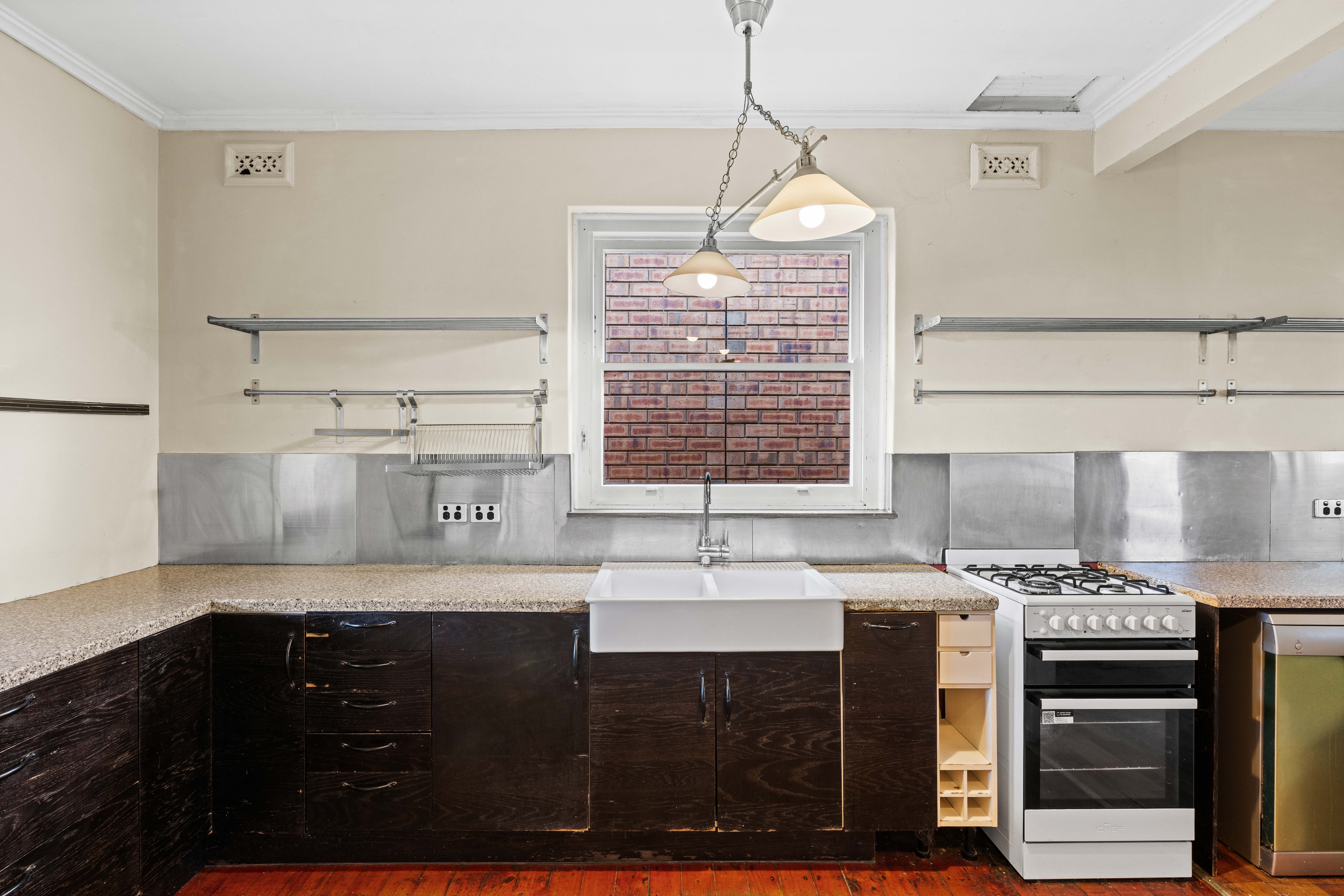 43 Whittington Street — photo 6 of 22