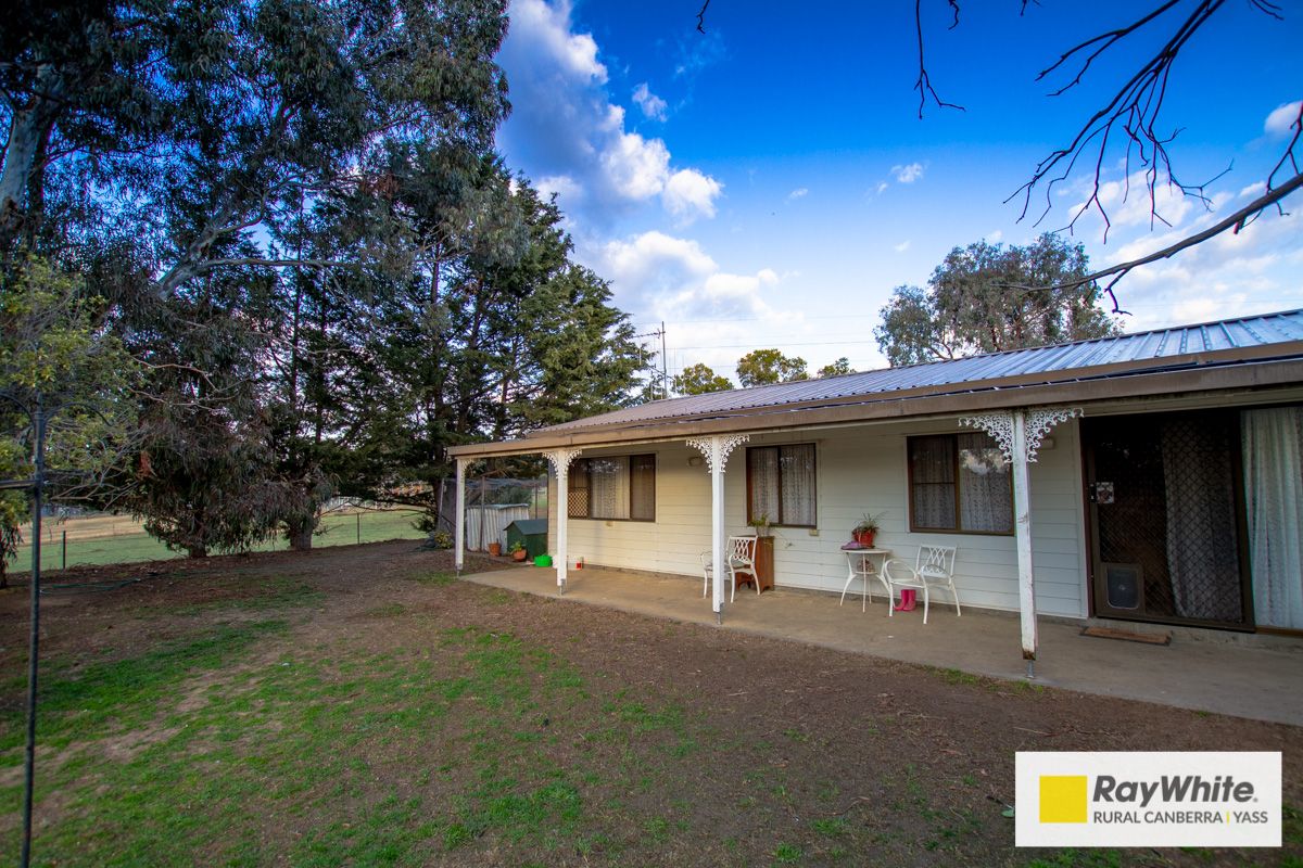 24 Nirta Drive