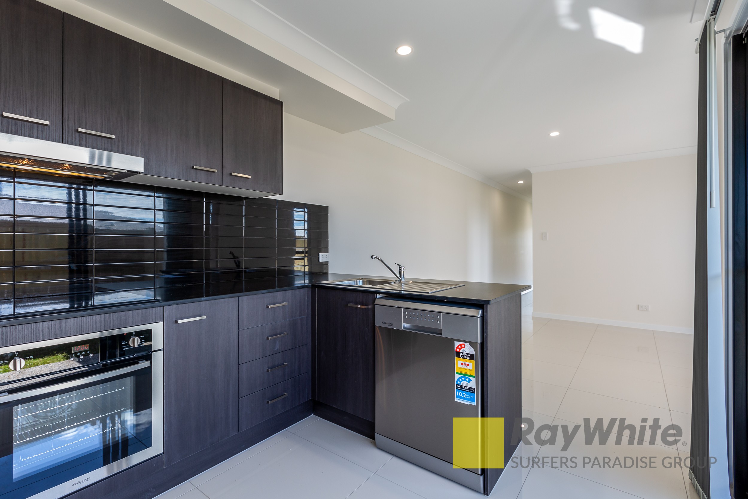 2/31 East Beaumont Road, Park Ridge, QLD 4125