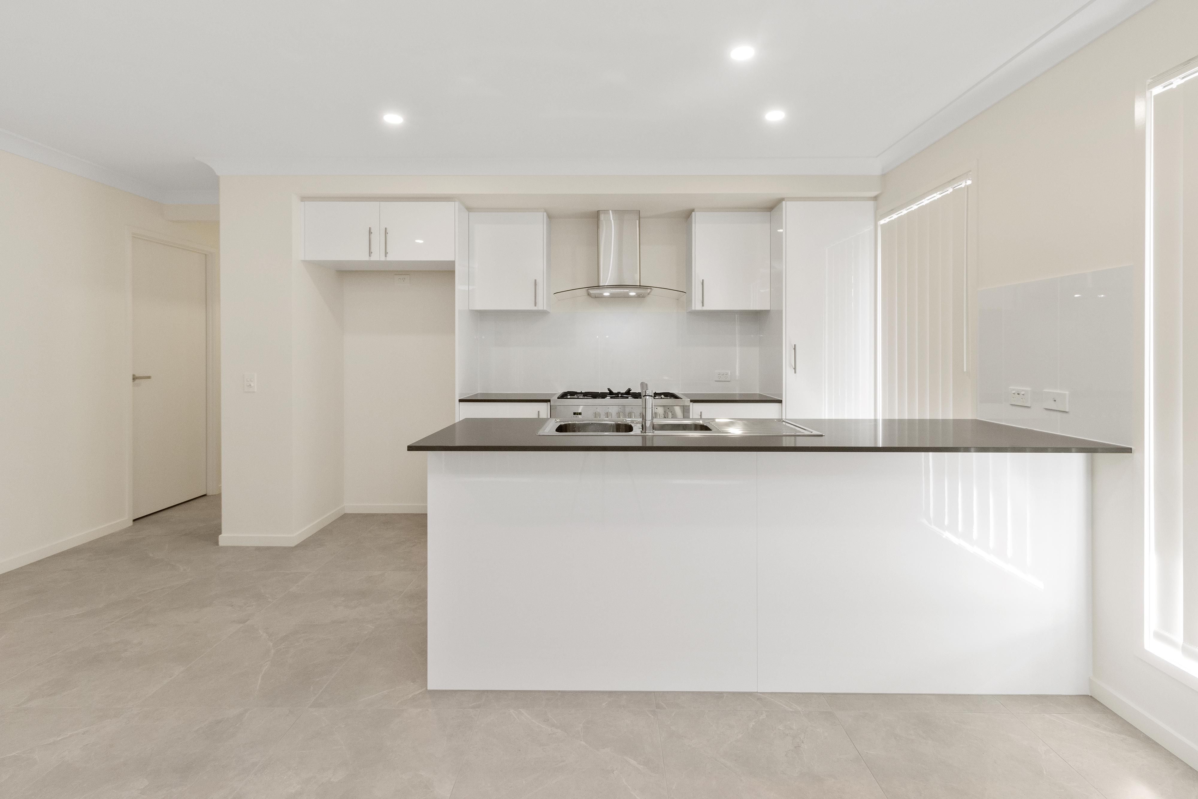 3 Garrick Street, Park Ridge, QLD 4125