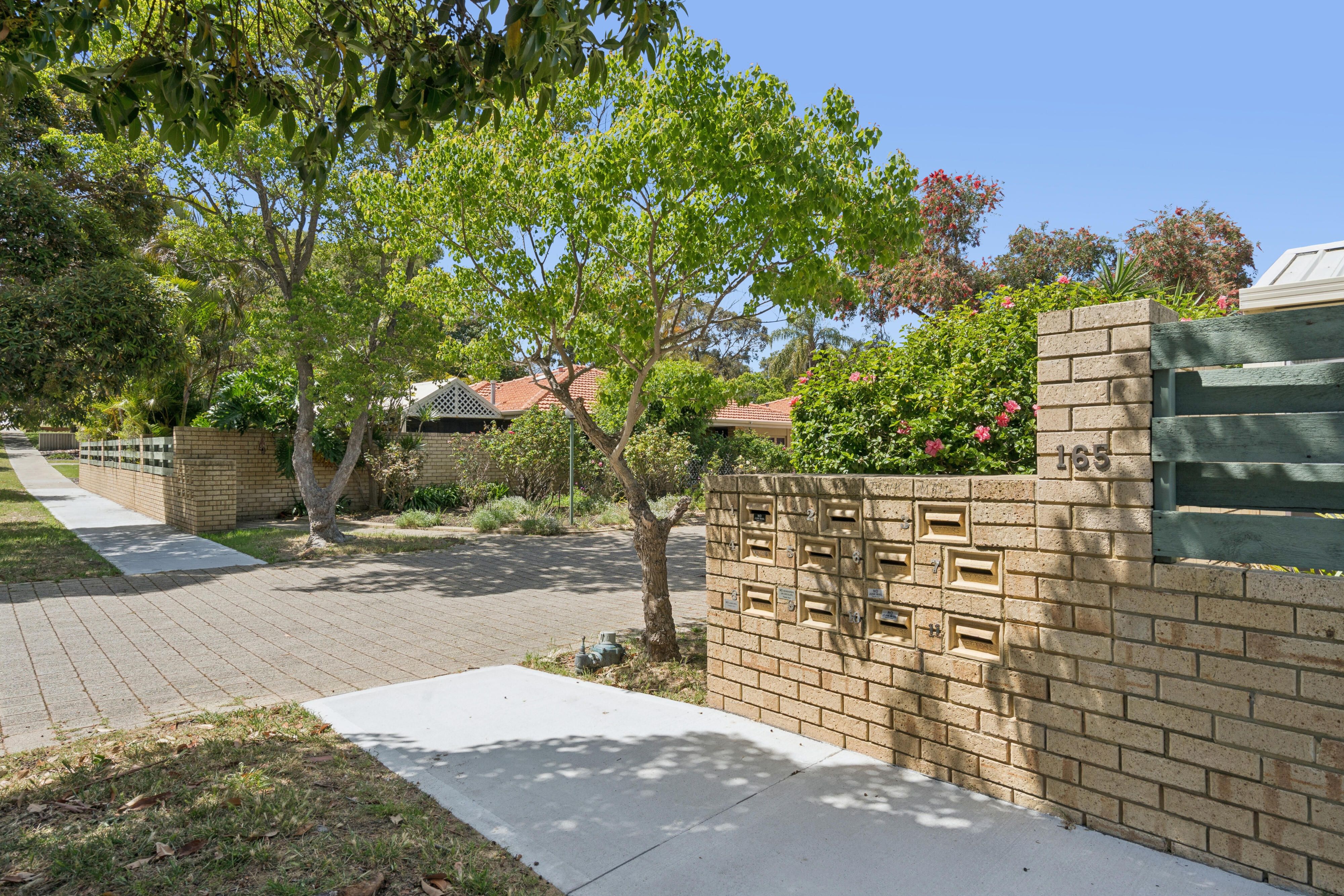 2/165 Holland Street — photo from Ray White Dalkeith Claremont Fremantle - Dalkeith Location