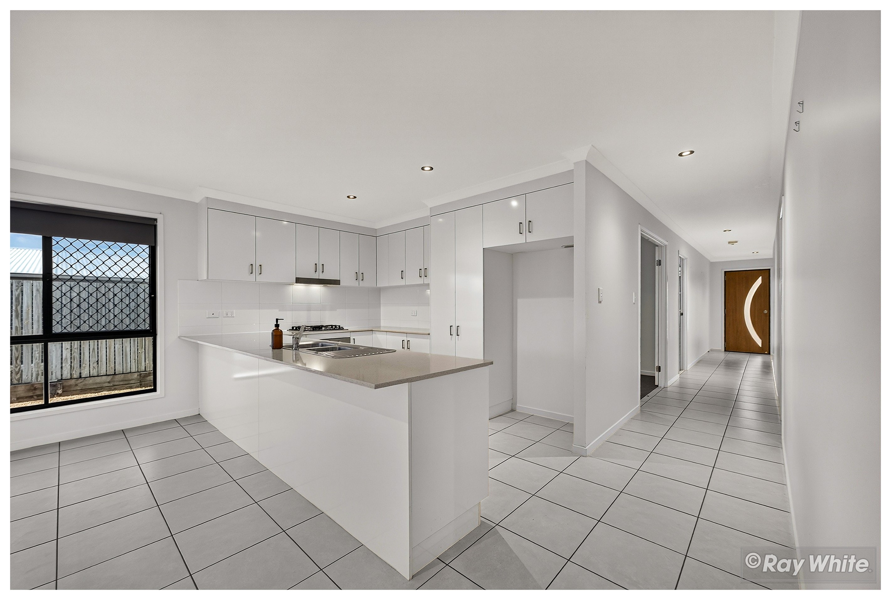 6 Diploma Street, Norman Gardens, QLD 4701
