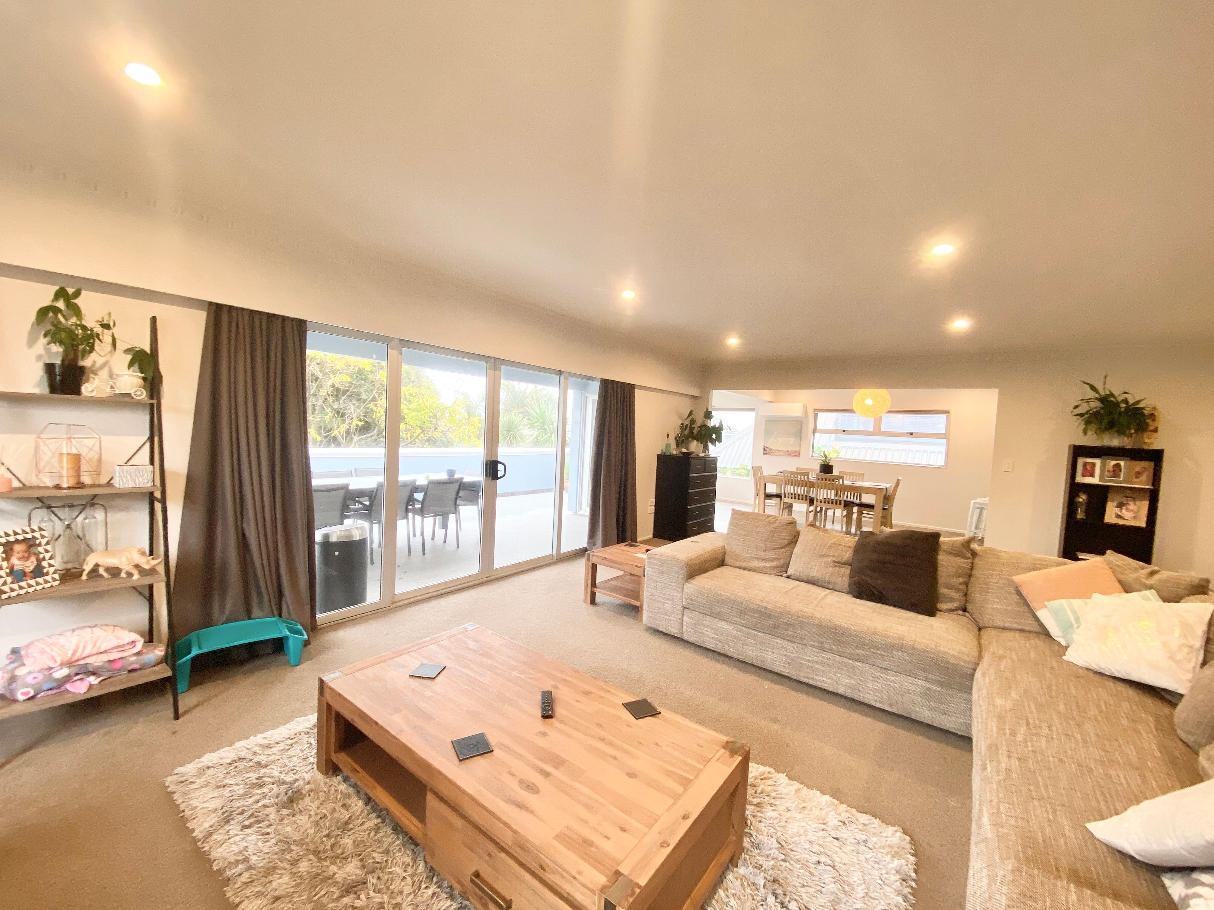 1041 Papamoa Beach Road, Papamoa, Tauranga City