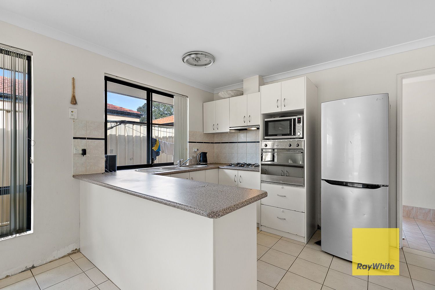 19/6 Bridal Crescent — photo from Ray White BPG