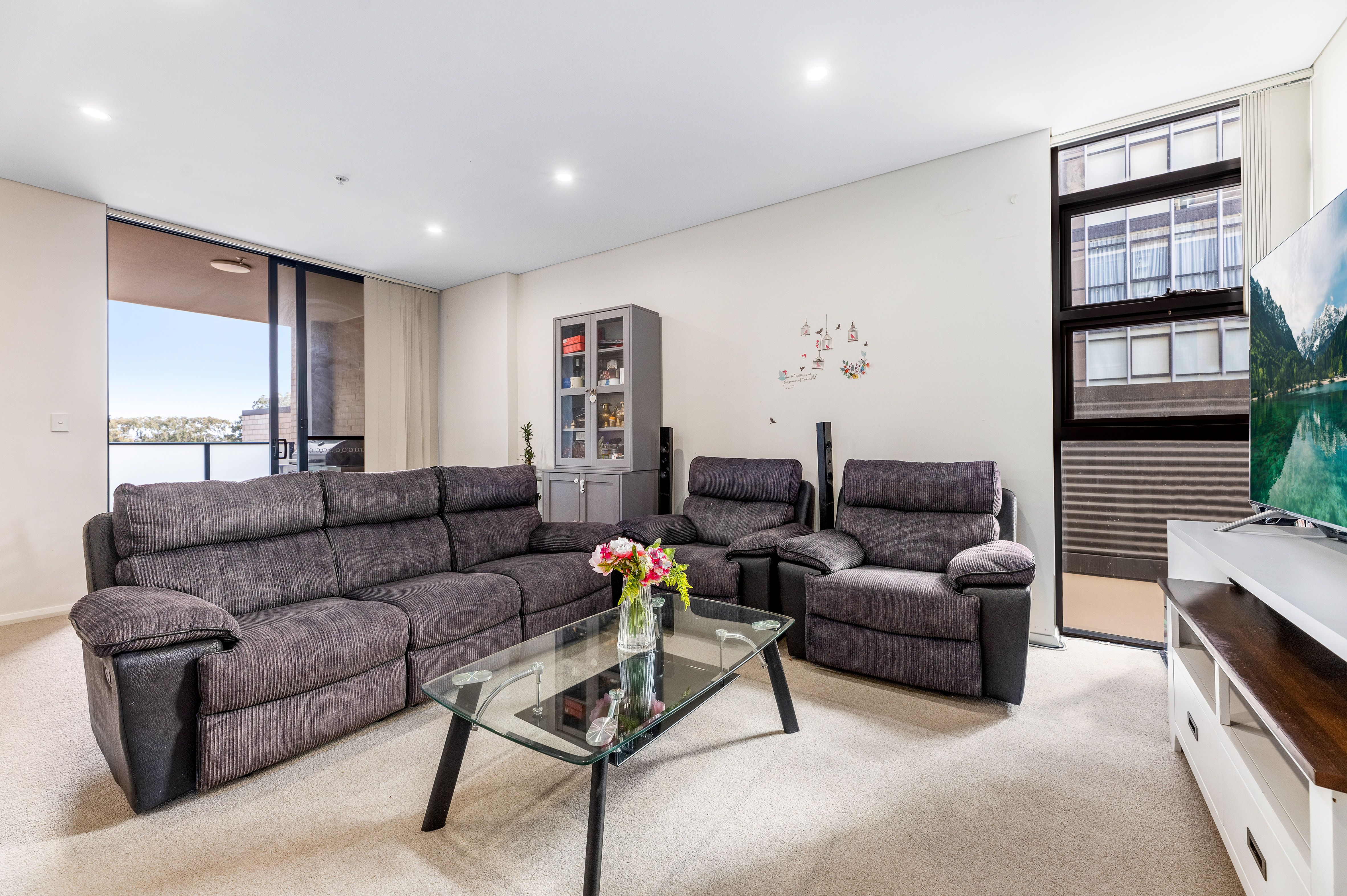 5 Village Place, Kirrawee NSW 2232